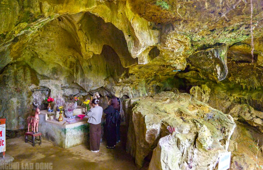 Có một suối "cá thần" khác ở Thanh Hóa mà nhiều người chưa biết - Ảnh 9.