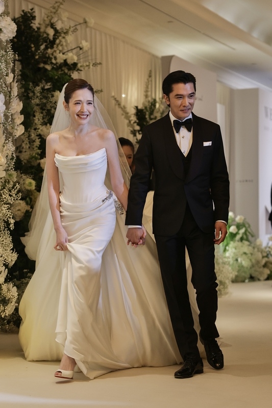 Mỹ nhân "Thơ ngây" cưới sau gần 4 tháng sinh con - Ảnh 2.