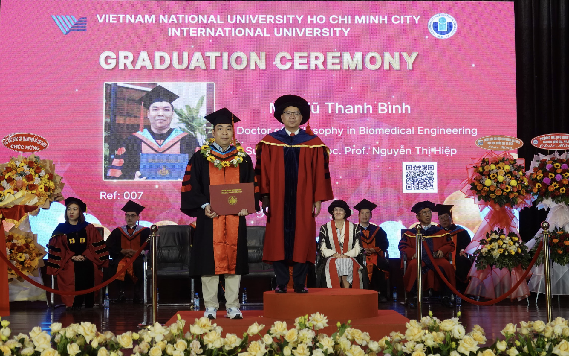 Học bổng AmCham có 7 sinh viên đạt điểm tuyệt đối vòng phỏng vấn bằng tiếng Anh  - Ảnh 2.