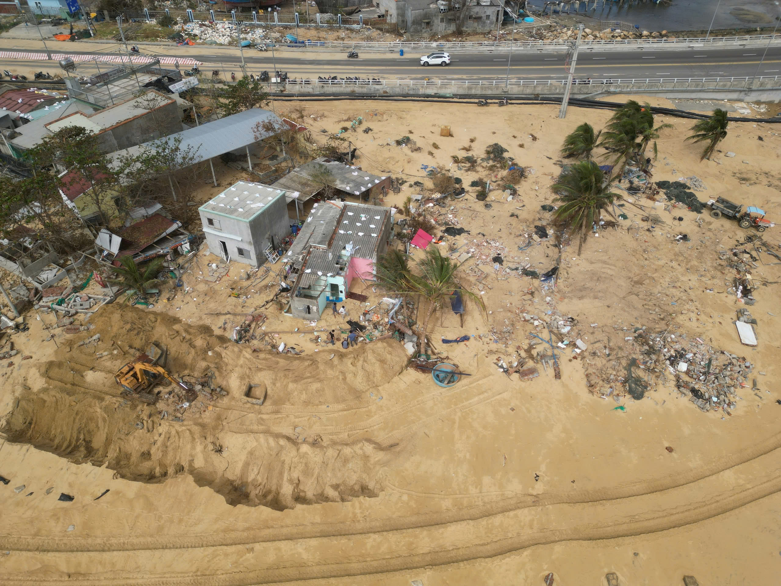 Gia Lai cần 1 . 840 Tỉ đồng di dời khẩn cấp người dân vùng thiên tai - Ảnh 1. Gia Lai cần 1 . 840 Tỉ đồng di dời khẩn cấp người dân vùng thiên tai - Ảnh 1.