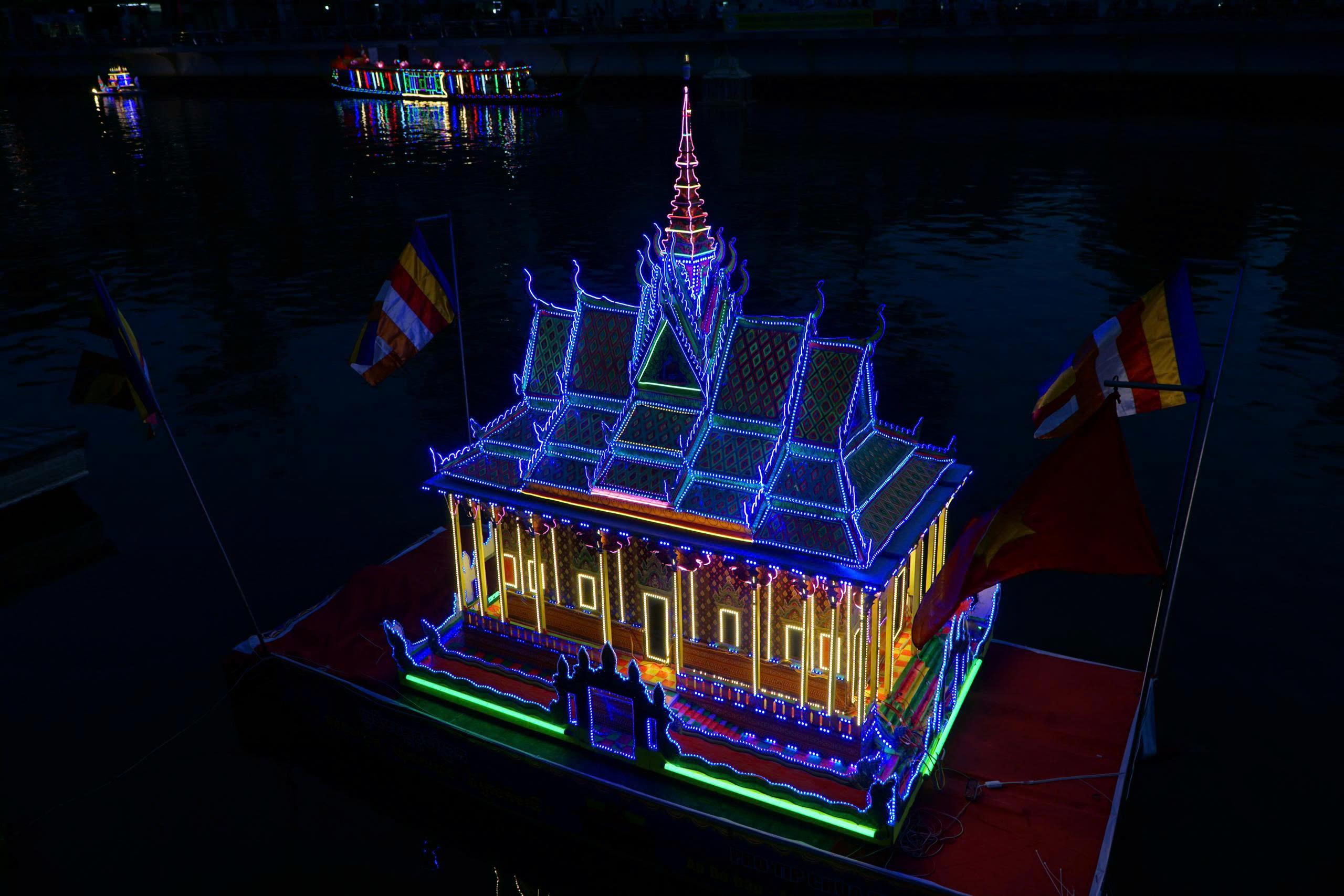 Cần Thơ khai hội Ok Om Bok – Đua ghe ngo 2025 tôn vinh di sản Văn hóa - Ảnh 12.