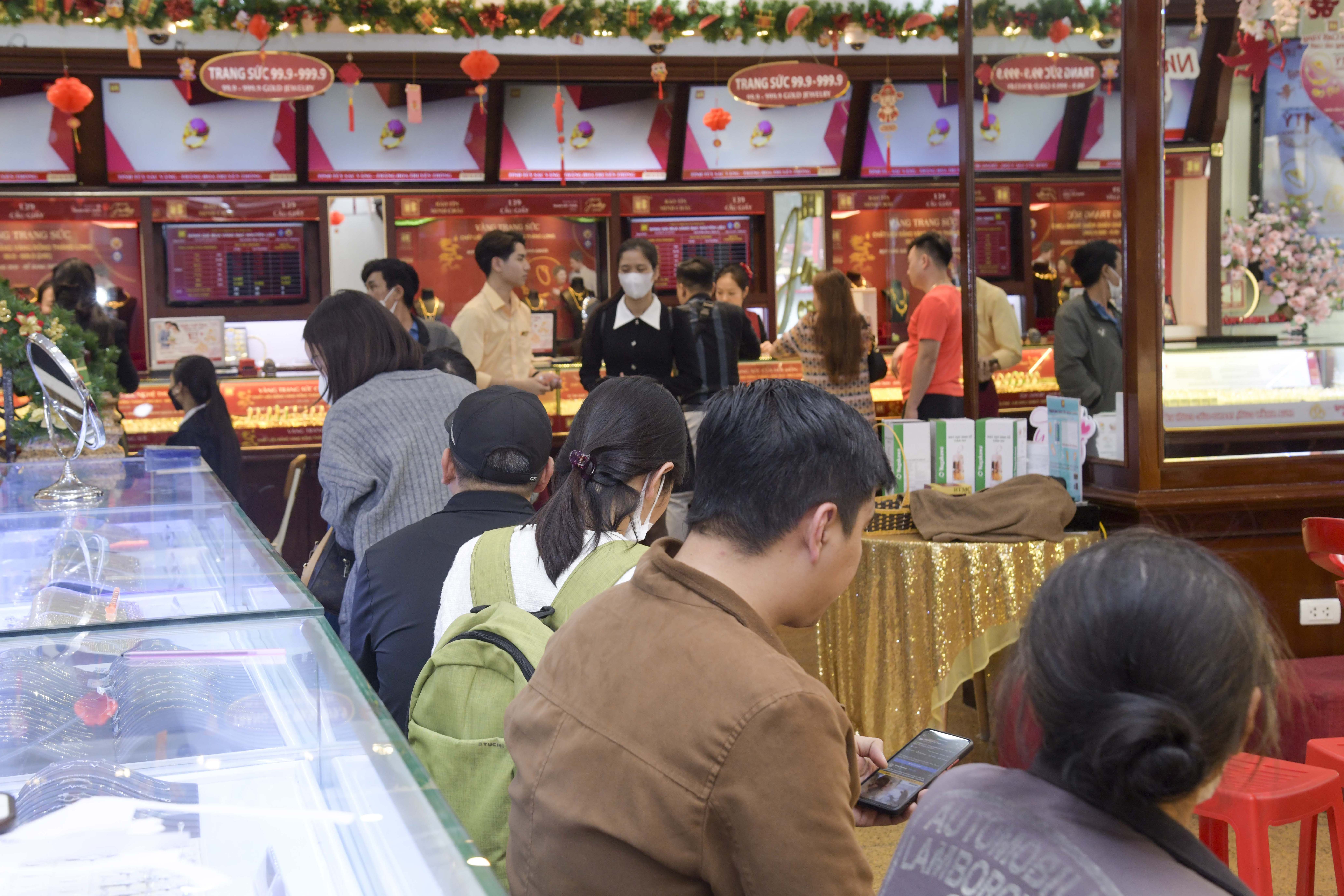 Sàn giao dịch vàng: Lựa chọn mô hình tối ưu cho thị trường Việt Nam - Ảnh 1.