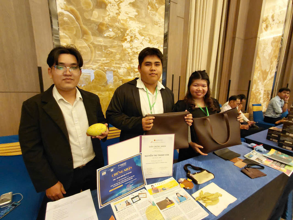 Khởi nghiệp từ "rác" nông nghiệp - Ảnh 1.