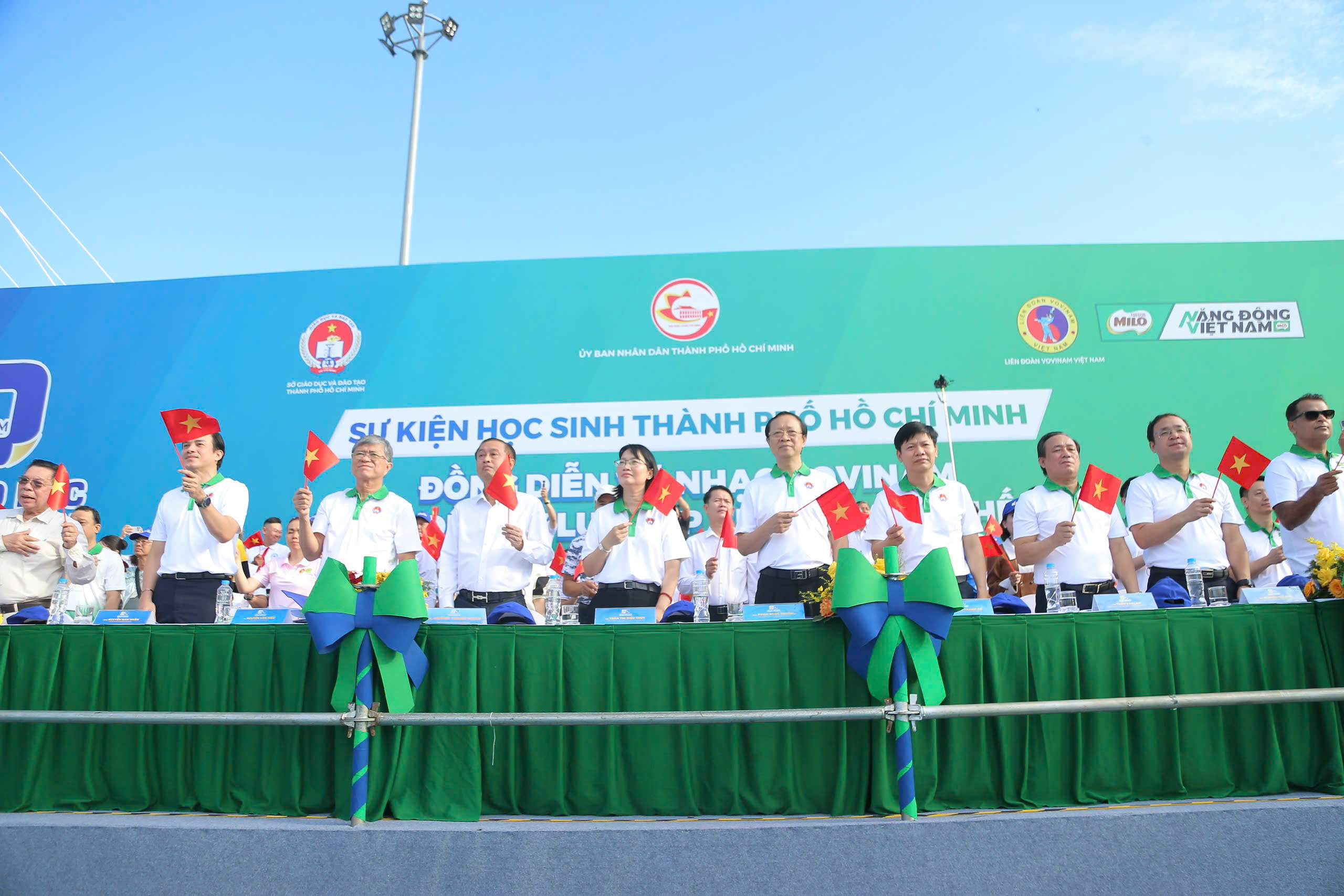 More than 60,000 students in Ho Chi Minh City performed Vovinam martial ...