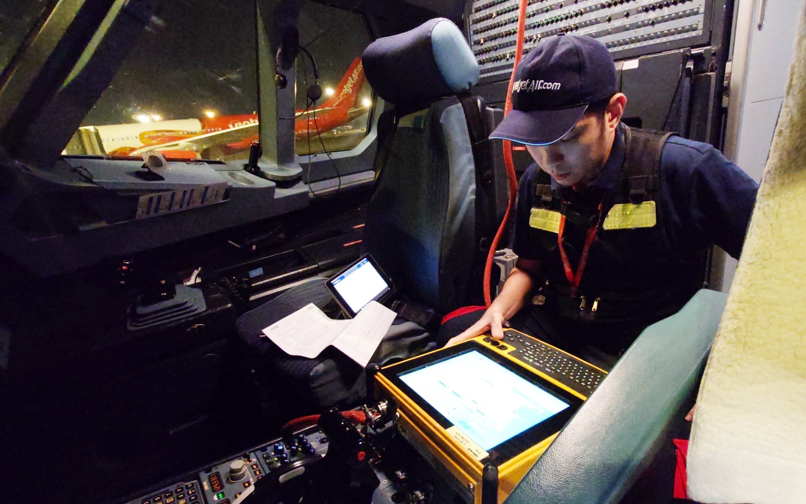 Hàng không Việt Nam phục hồi mạnh mẽ với tăng trưởng 2 con số 2025 - Ảnh 2.