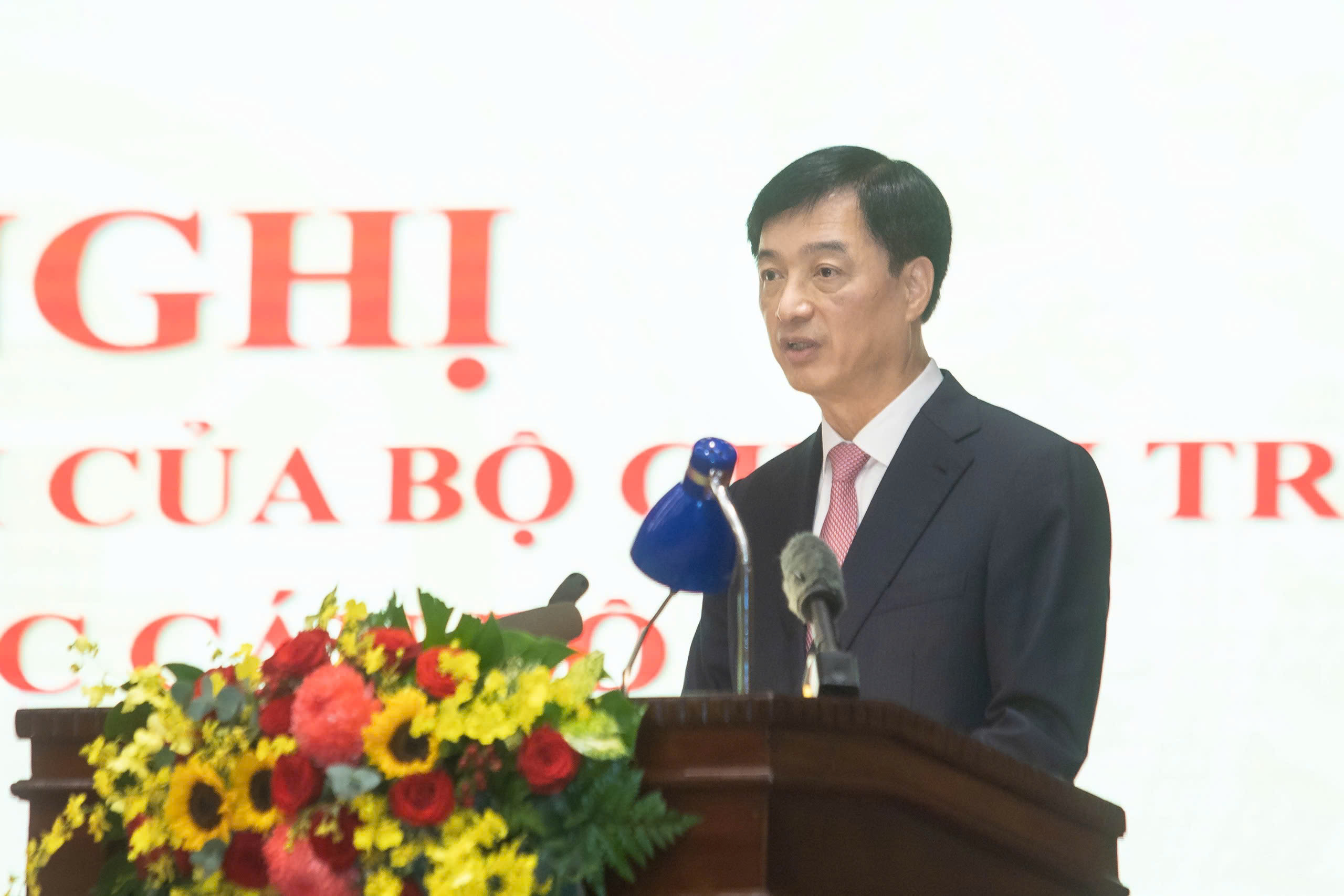 Tân Bí thư Thành ủy TP Hà Nội Nguyễn Duy Ngọc hiến dâng cho sự phát triển Thủ đô - Ảnh 3. Tân Bí thư Thành ủy TP Hà Nội Nguyễn Duy Ngọc hiến dâng cho sự phát triển Thủ đô - Ảnh 3.