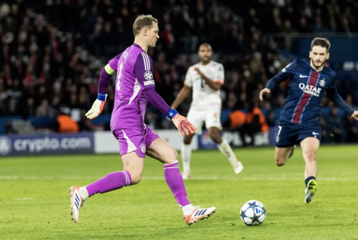 Champions League: Bayern Munich hạ gục "vua châu Âu", thẻ đỏ gây tranh cãi - Ảnh 6.