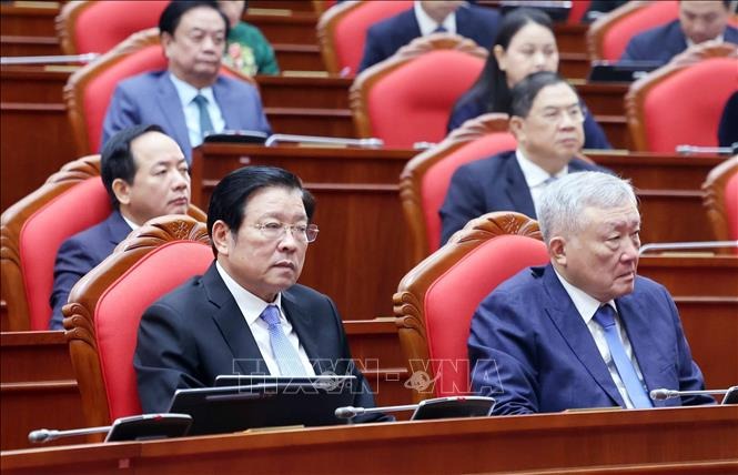 - Ảnh 3. - Ảnh 3.