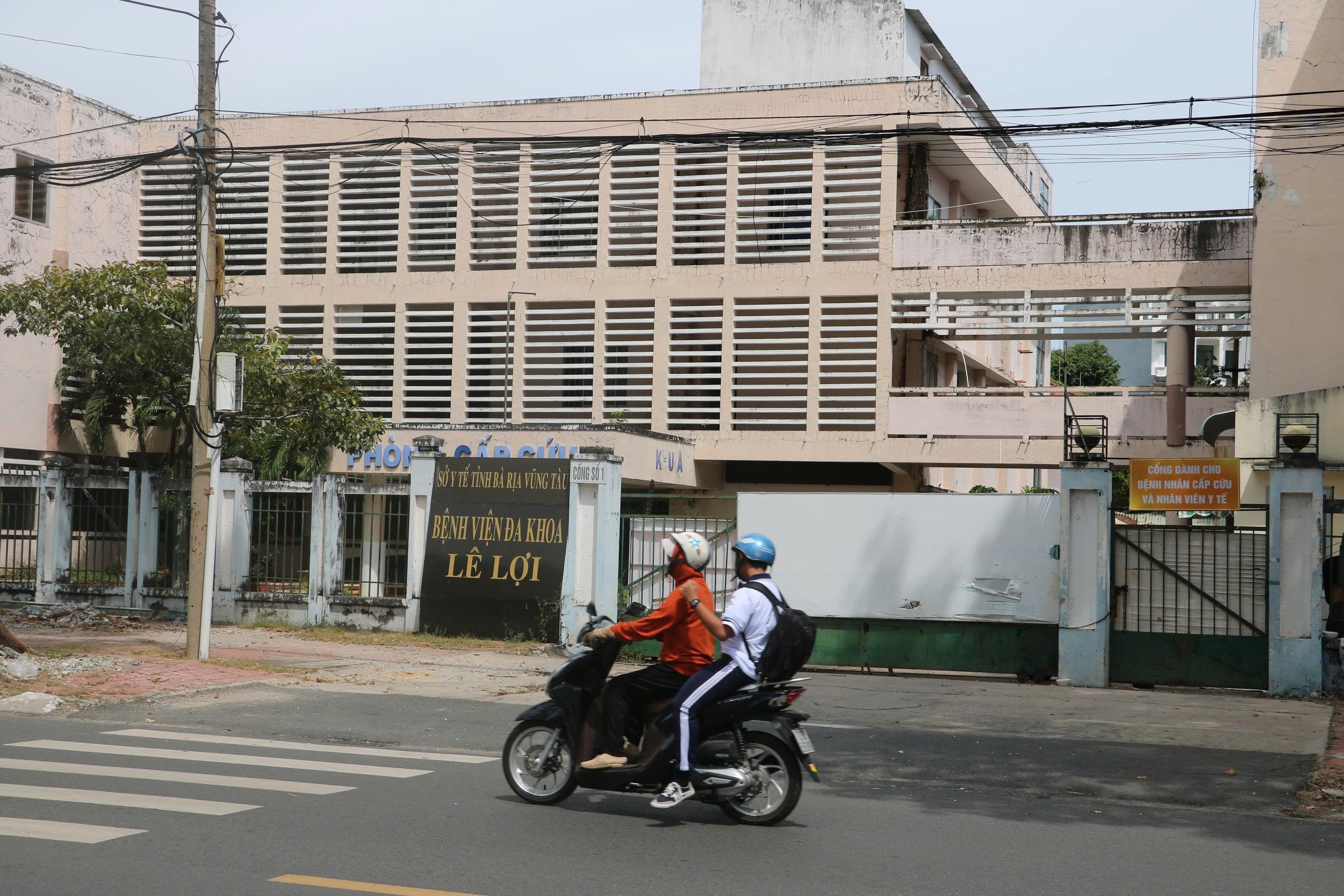 Cận cảnh hai bệnh viện cũ Bà Rịa và Lê Lợi chờ ngày hồi sinh - Ảnh 6.