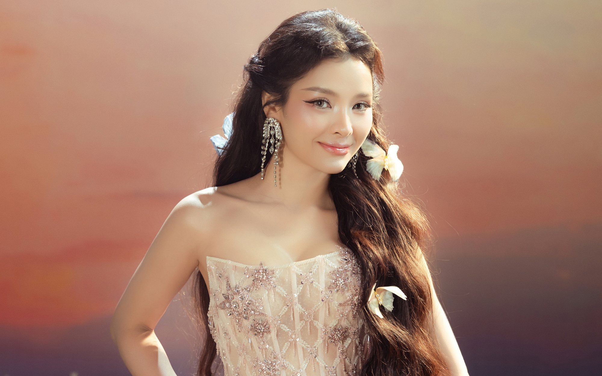 Phương Trinh Jolie hai lần lỡ "Chị đẹp" vì mang thai, quyết tâm trở lại