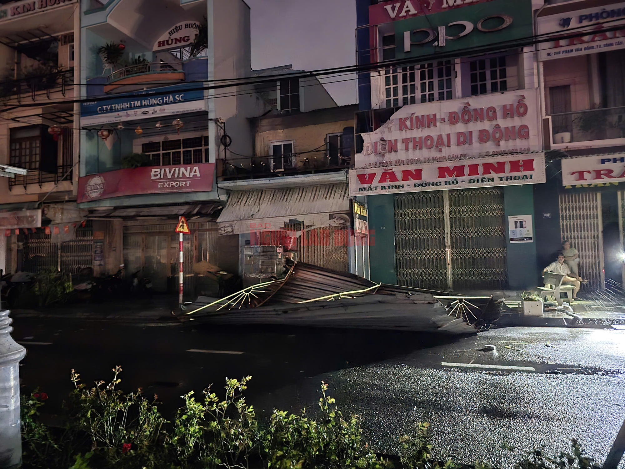 - Ảnh 4. - Ảnh 4.