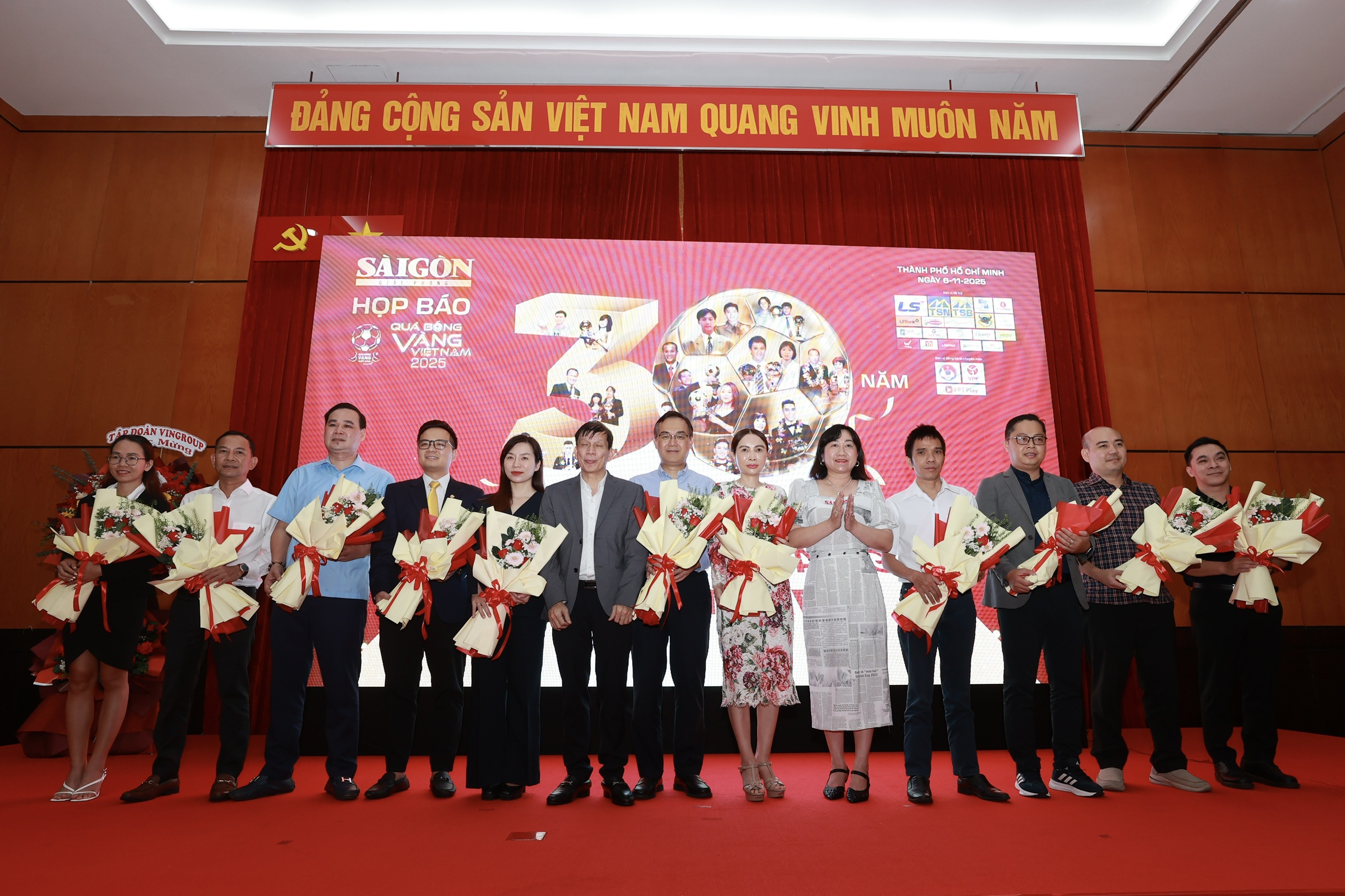 Quả bóng vàng Việt Nam 2025: Dấu mốc 30 năm tôn vinh những ngôi sao bóng đá - Ảnh 6.