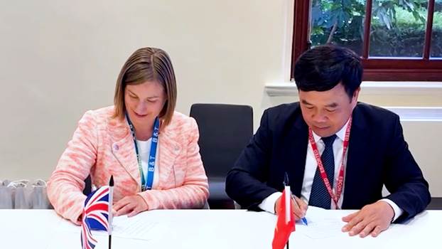 Ký Hiệp định hợp tác và hỗ trợ hành chính lẫn nhau trong lĩnh vực hải quan Việt Nam - Anh - Ảnh 2.