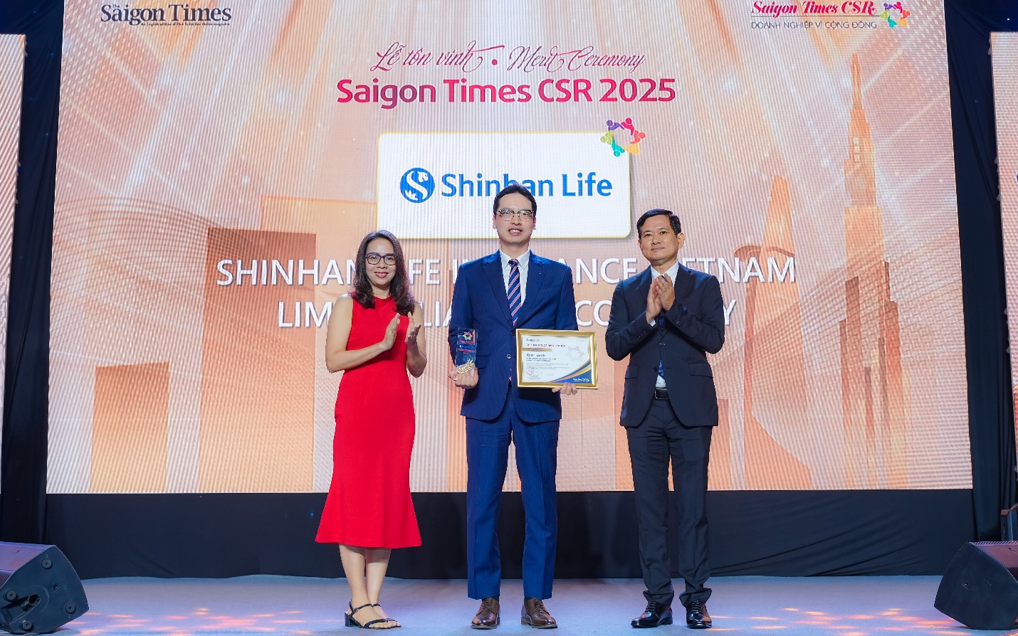 Con người là động lực thúc đẩy tăng trưởng bền vững của Shinhan Life - Ảnh 3.