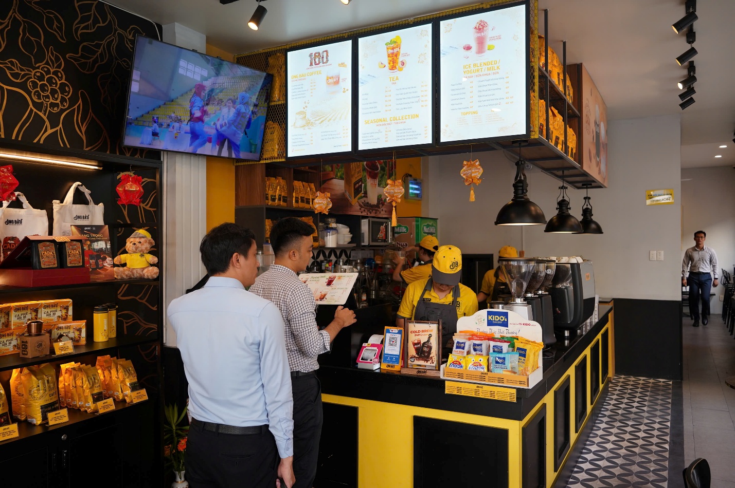 - Ảnh 2. - Ảnh 2.