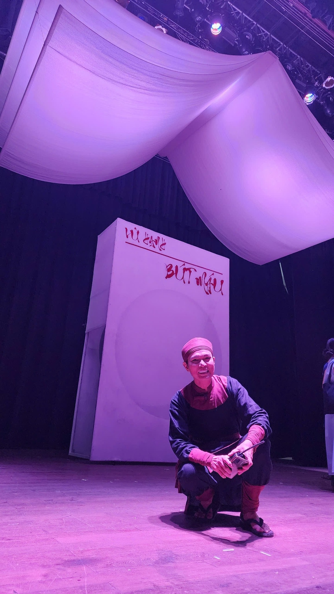 Nghệ sĩ Phước Lộc – Vở "Bút máu" – Hành trình của đam mê, kiên nhẫn và biết ơn - Ảnh 1.