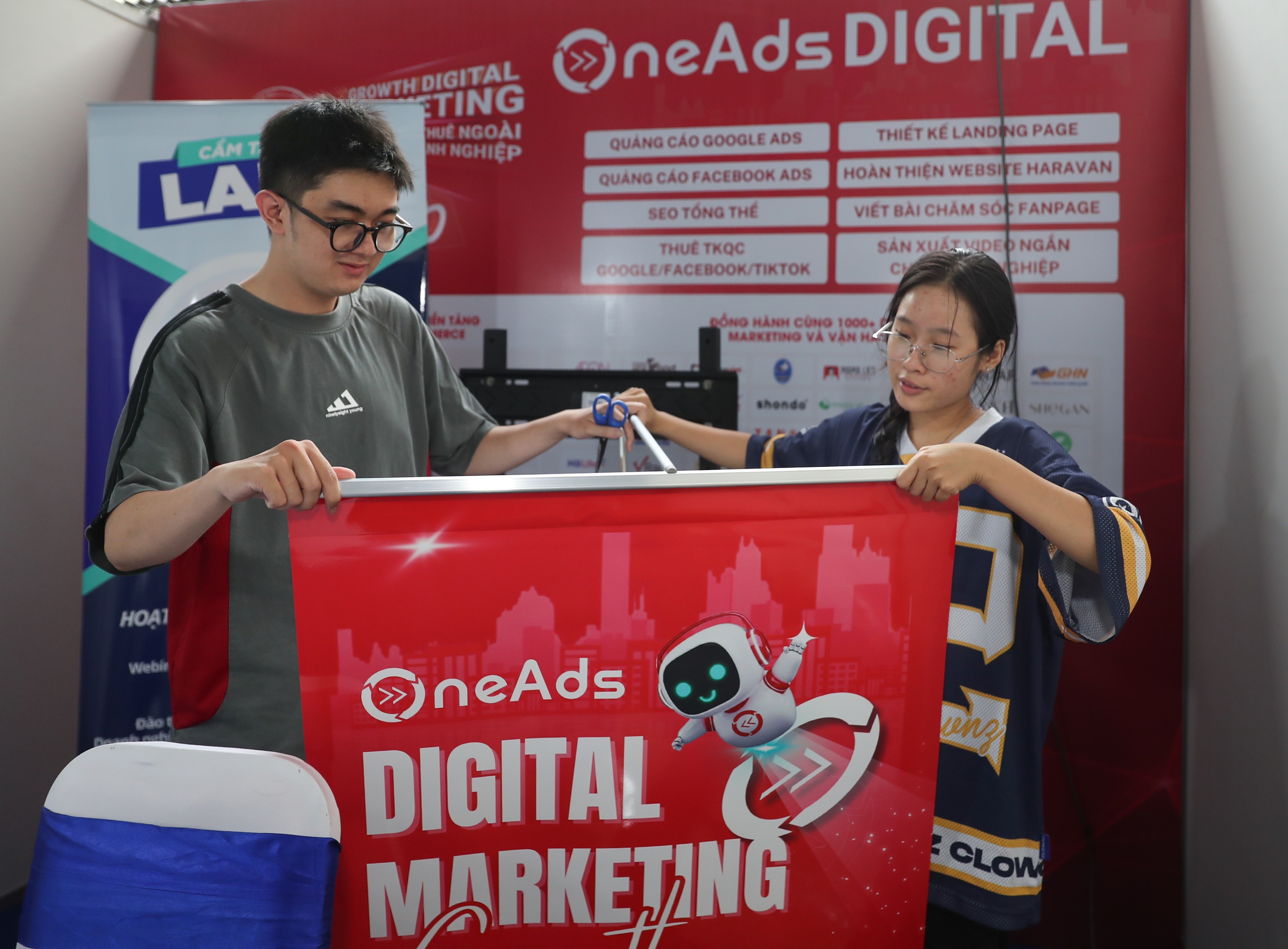 Không khí rộn ràng trước ngày khai mạc Job Link 2025 - Ảnh 4.