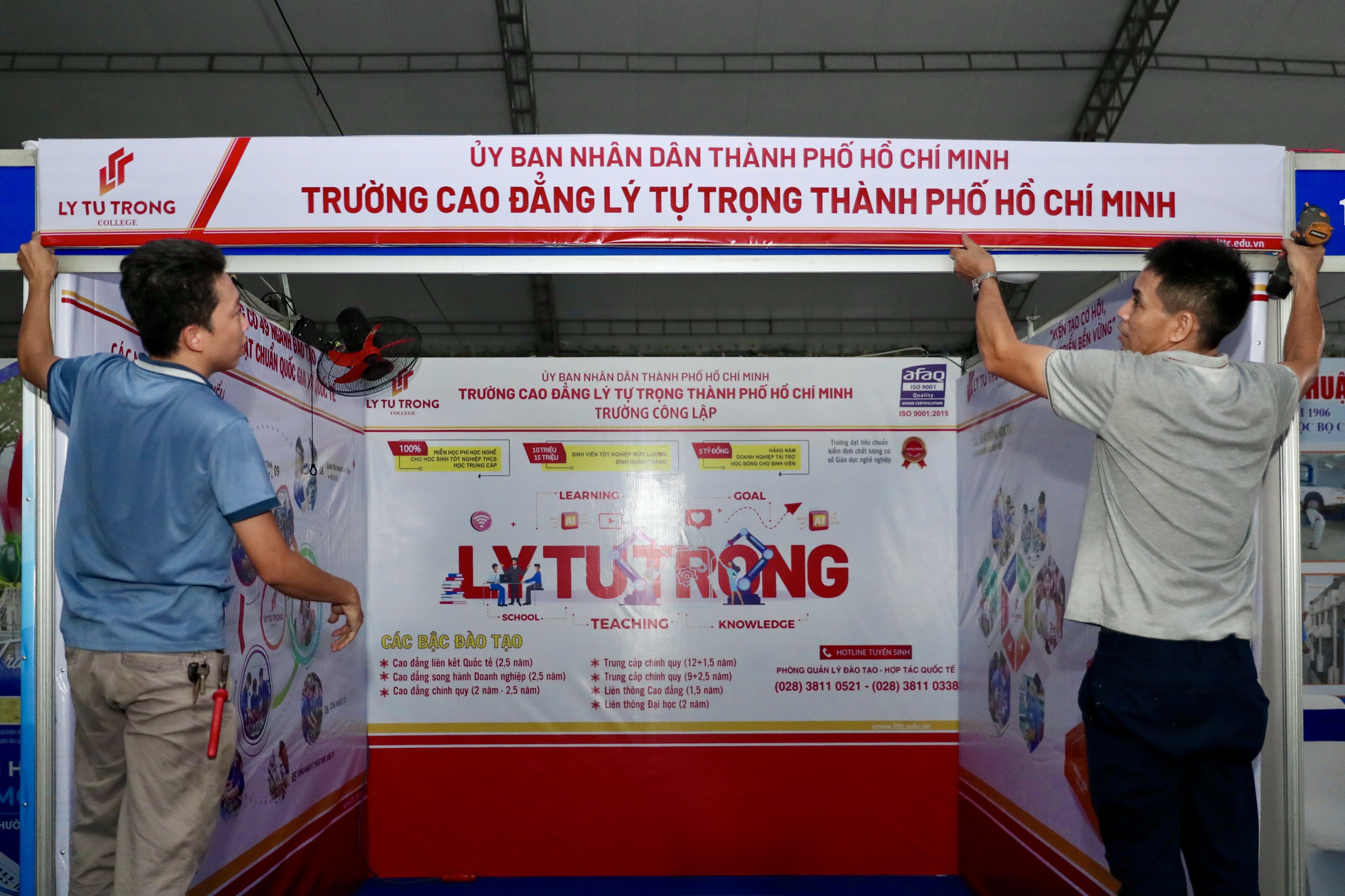 Không khí rộn ràng trước ngày khai mạc Job Link 2025 - Ảnh 12.