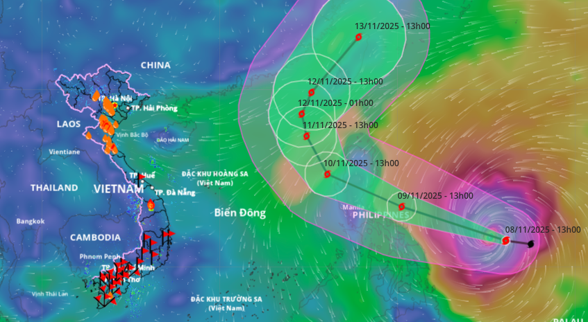 Bão Fung Wong sắp mạnh lên siêu bão, bất thường thế nào? - Ảnh 1.