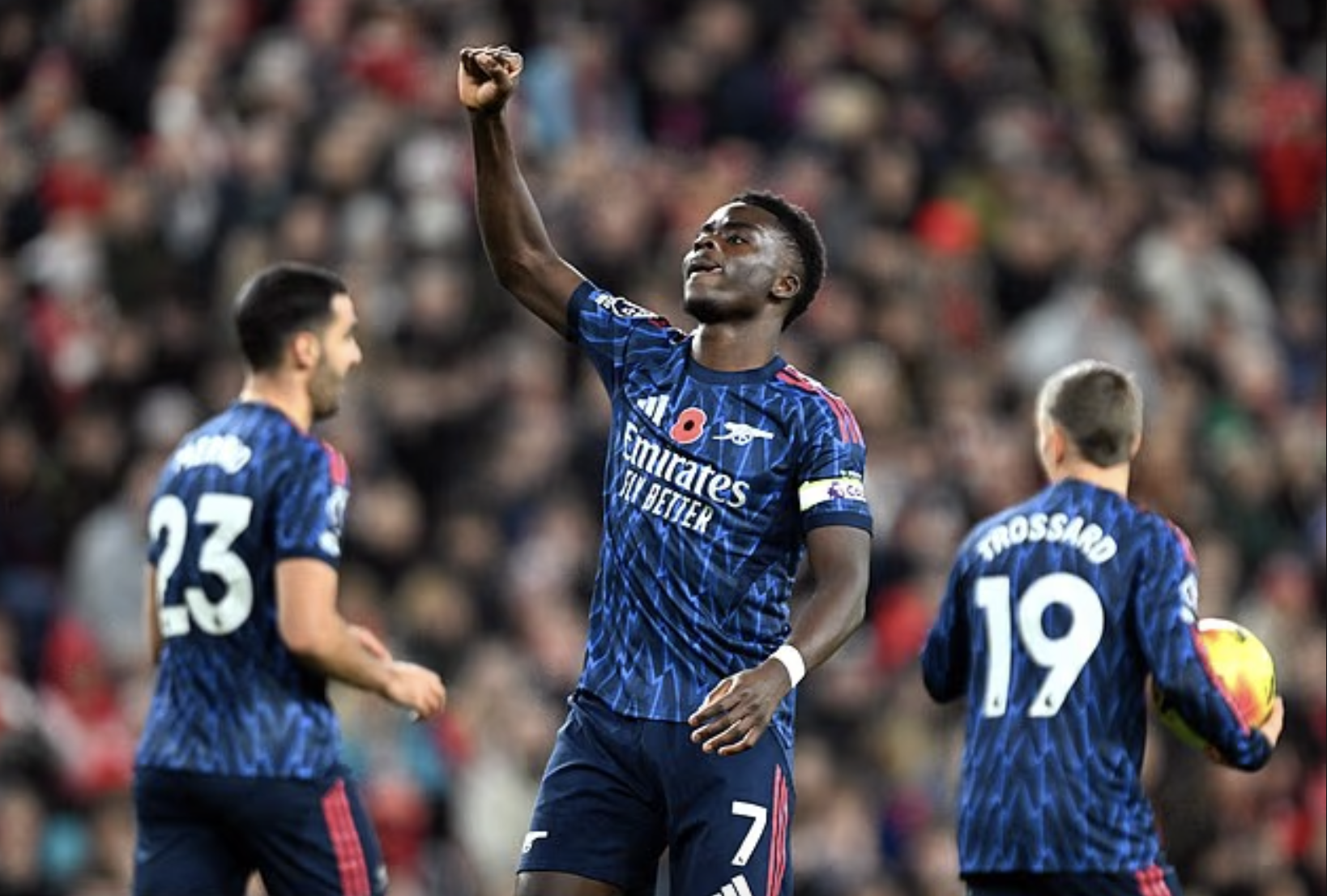 Sunderland quả cảm, Arsenal đánh rơi chiến thắng phút bù giờ - Ảnh 2.