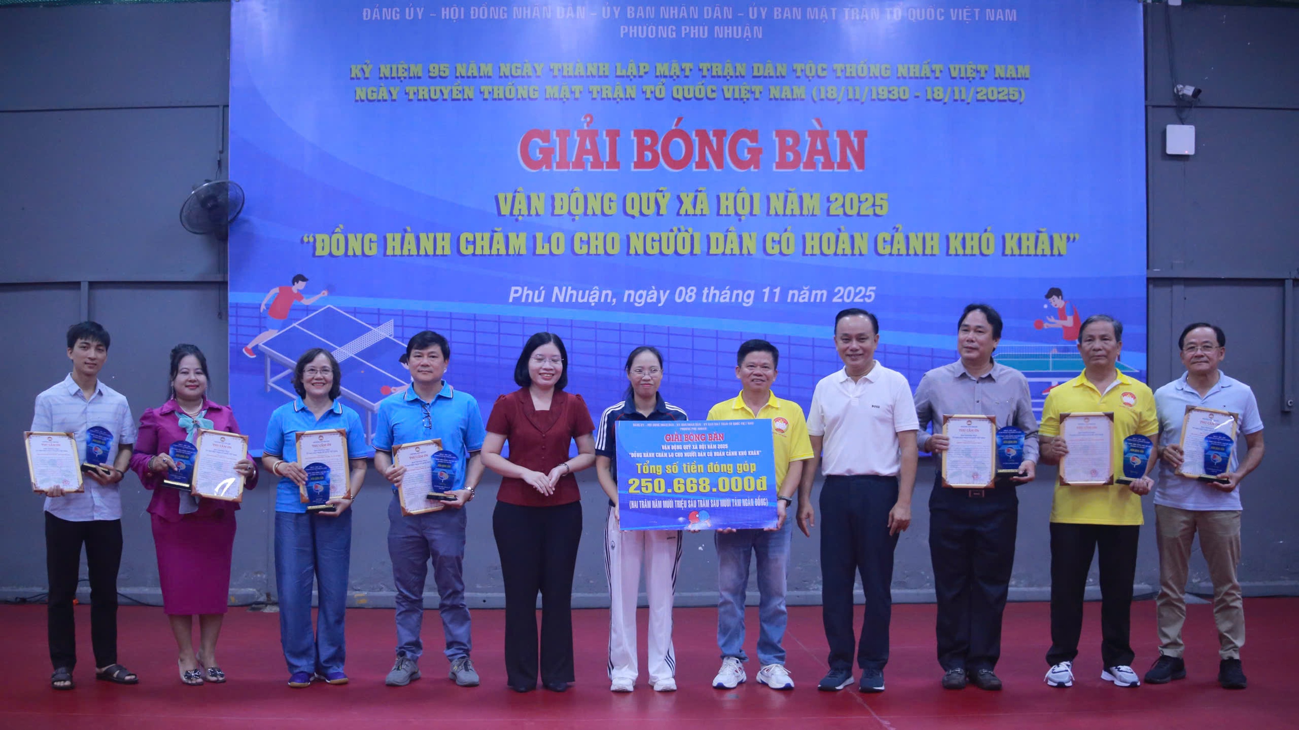 Phường Phú Nhuận tổ chức Giải bóng bàn gây Quỹ xã hội năm 2025 - Ảnh 3.
