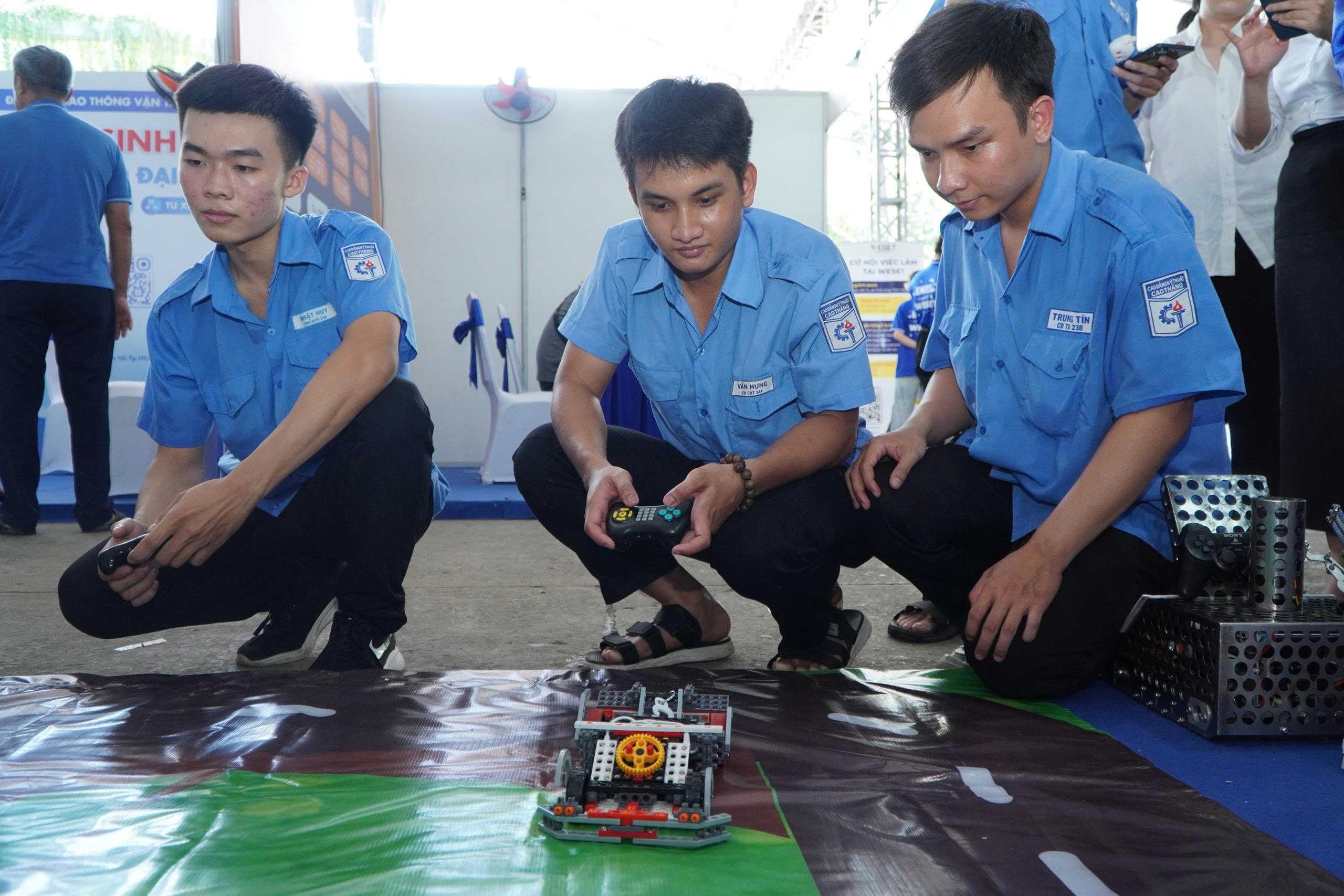 Job Link 2025: Ấn tượng gian hàng tự động hoá - Ảnh 4.