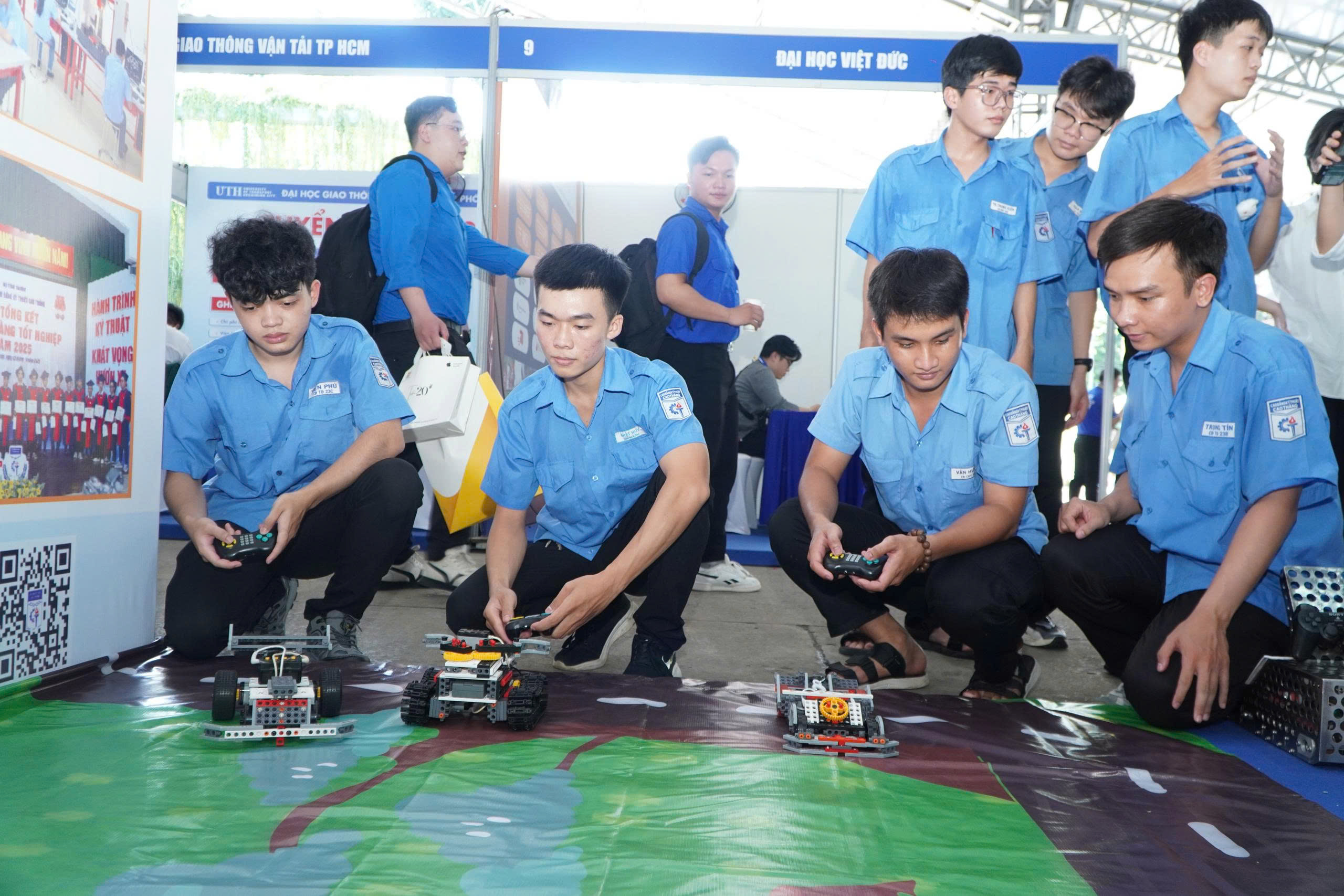 Job Link 2025: Ấn tượng gian hàng tự động hoá - Ảnh 1.