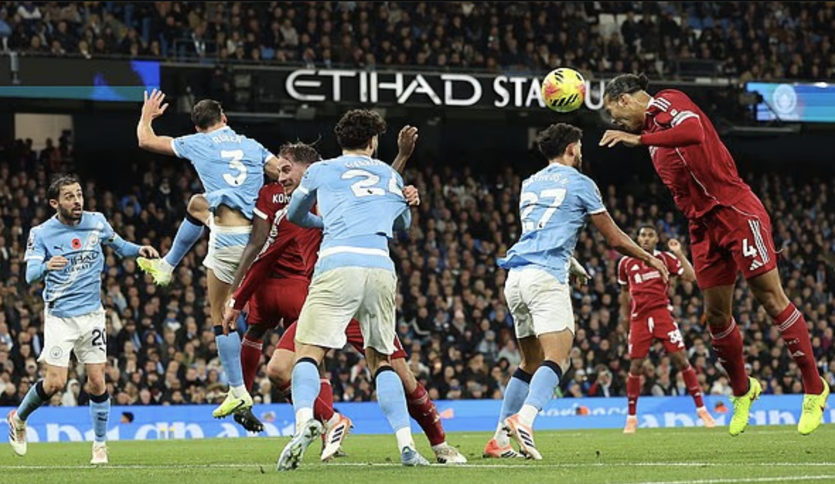 Man City thắng đậm Liverpool: Nóng bỏng ý kiến trái chiều về đại chiến - Ảnh 2.