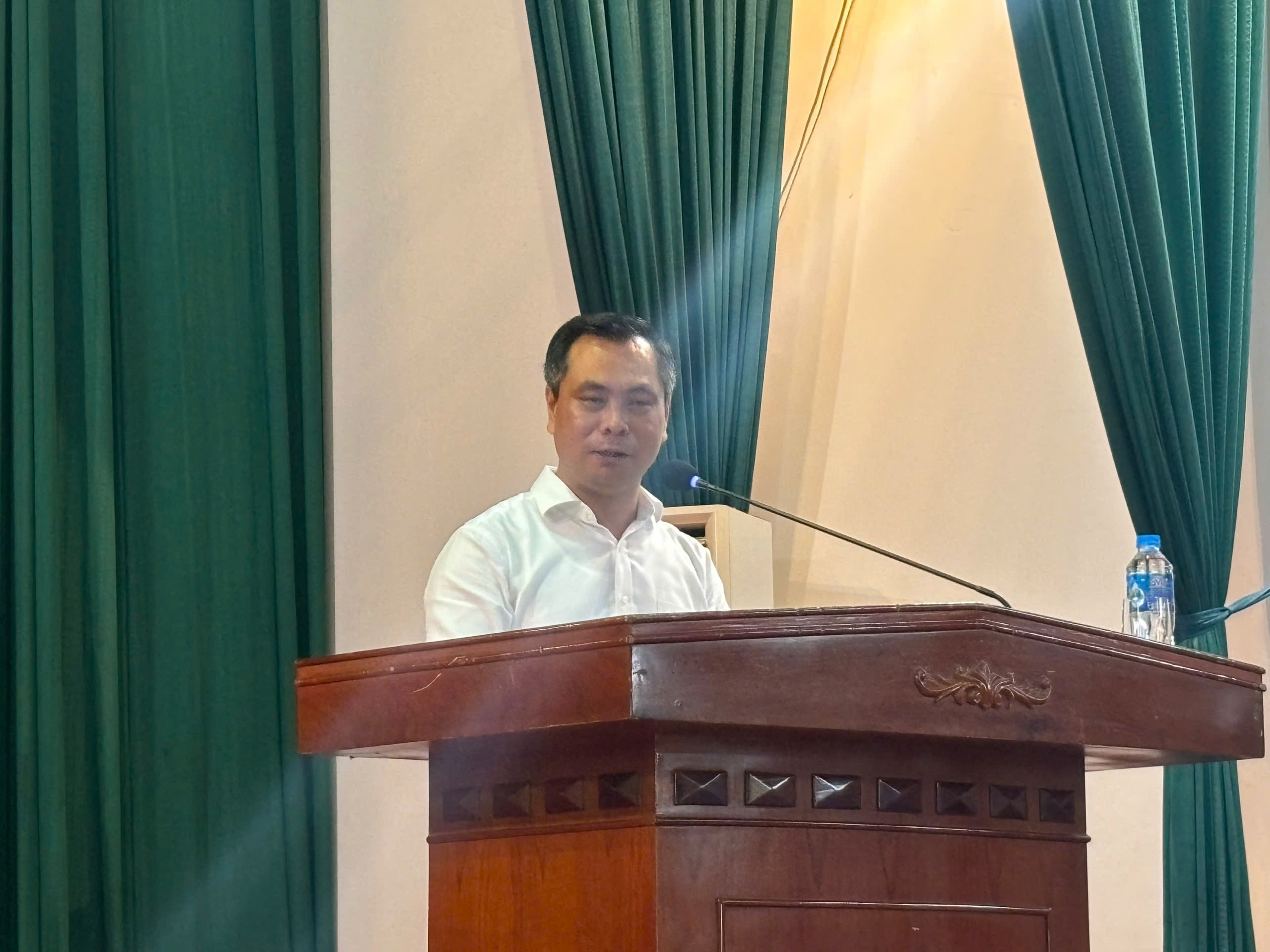 Hiệu trưởng Trường CĐ Du lịch Hà Nội nói "sơ suất", "suy nghĩ đơn giản" khi  chi trả tiền A80