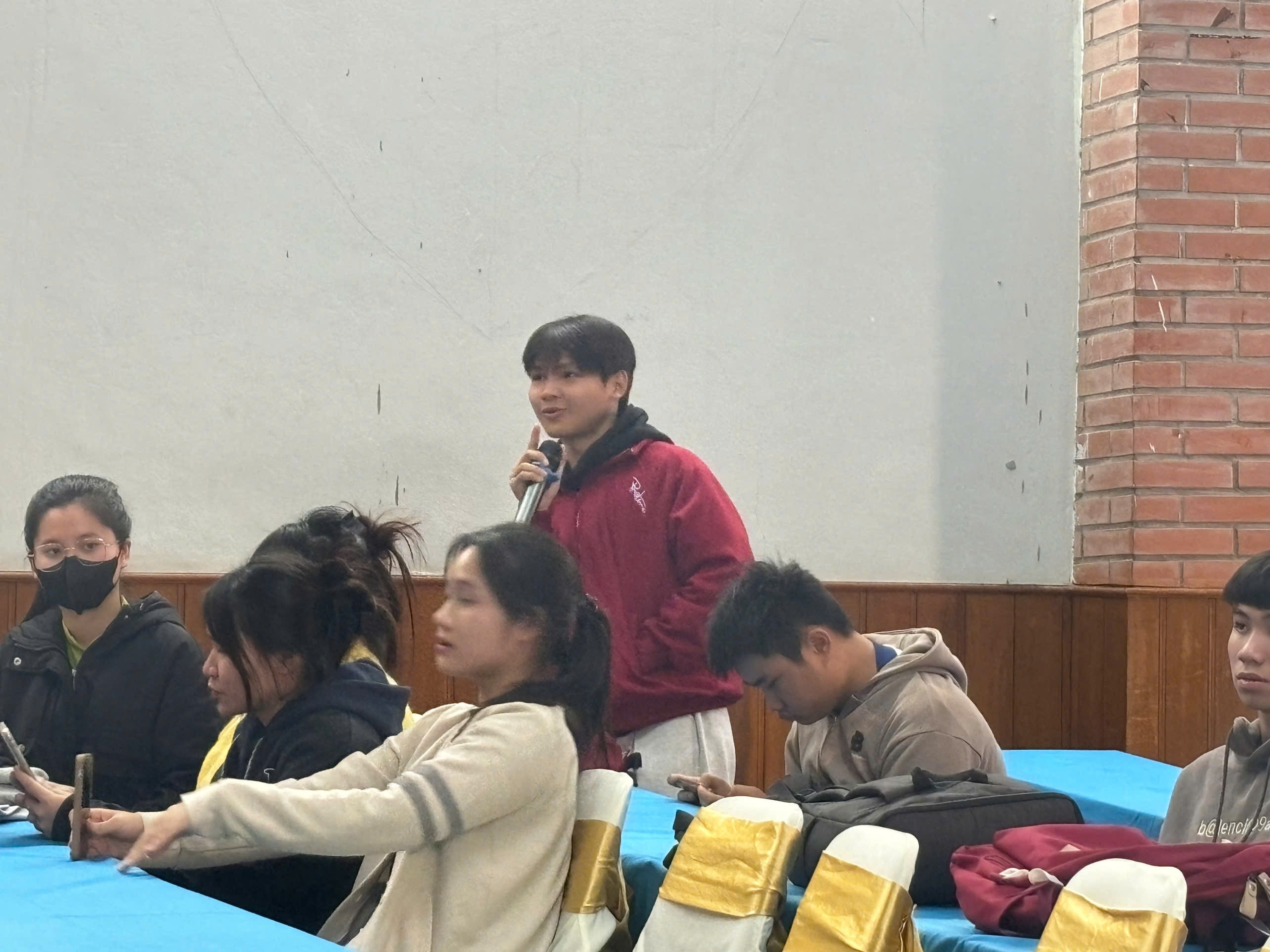 Trường CĐ Du lịch Hà Nội giải đáp chế độ bồi dưỡng cho sinh viên tham gia A80 - Ảnh 1.