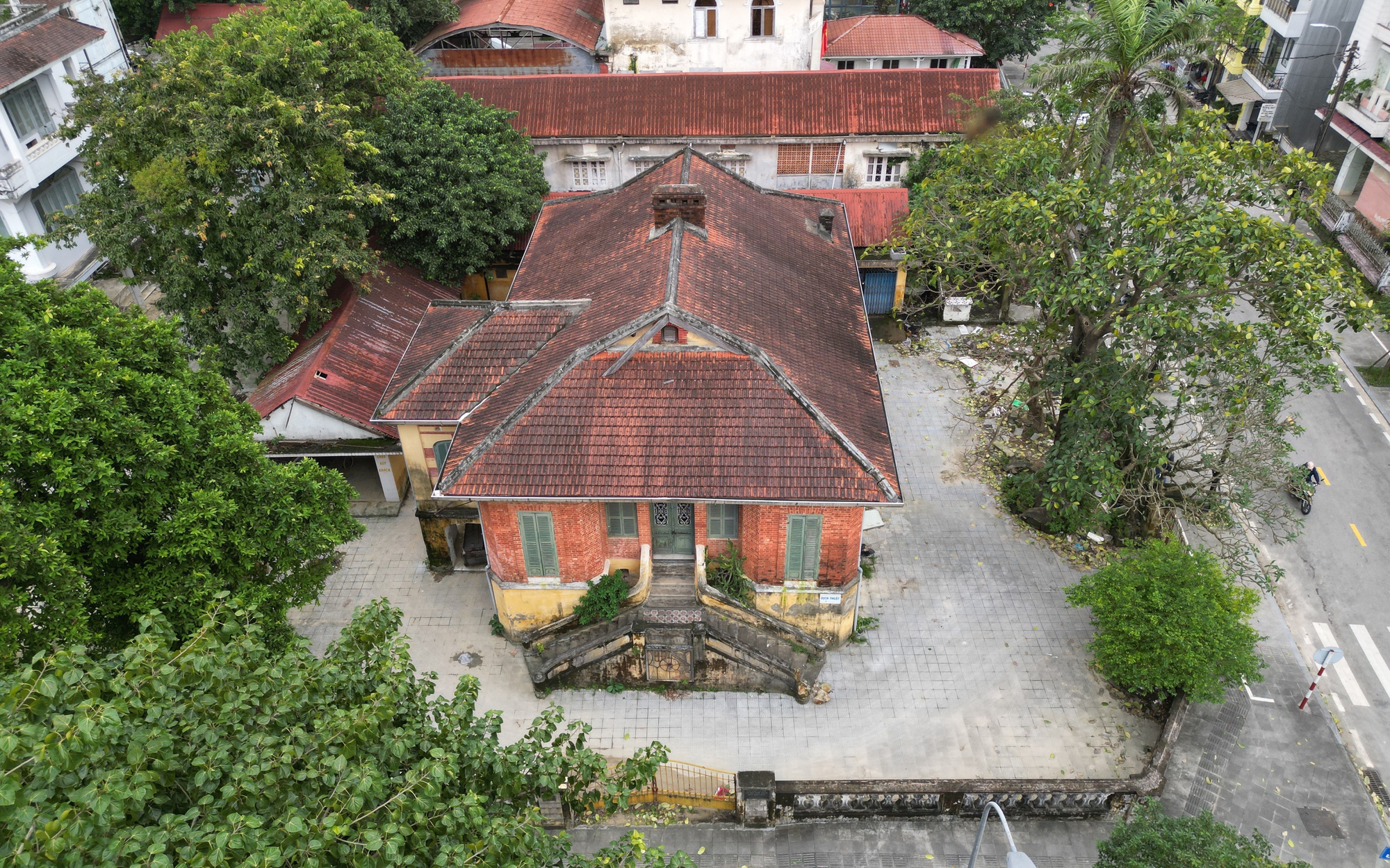 Chỉnh trang - Ảnh 3.