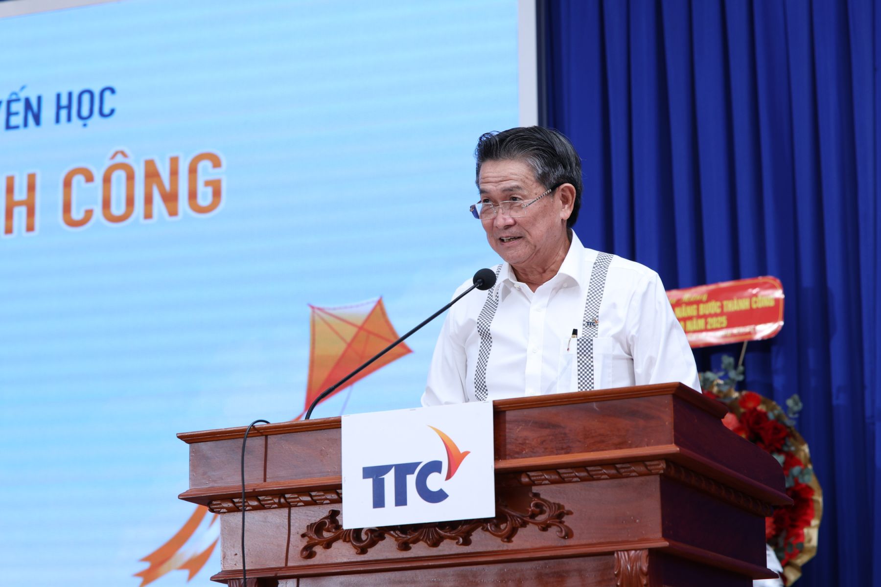 “TTC - Nâng bước thành công”: 40 năm cùng học sinh vượt khó - Ảnh 3.