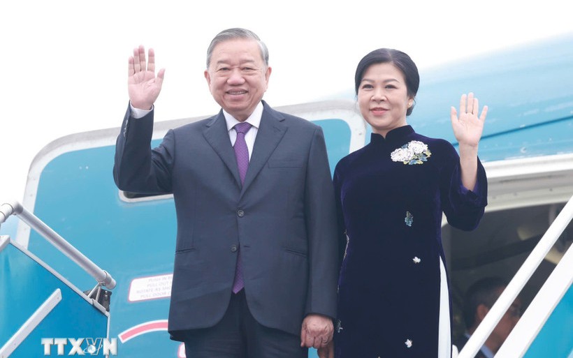 Lễ đón trọng thể Tổng Bí thư Tô Lâm và Phu nhân tại Vientiane , Lào - Ảnh 2.