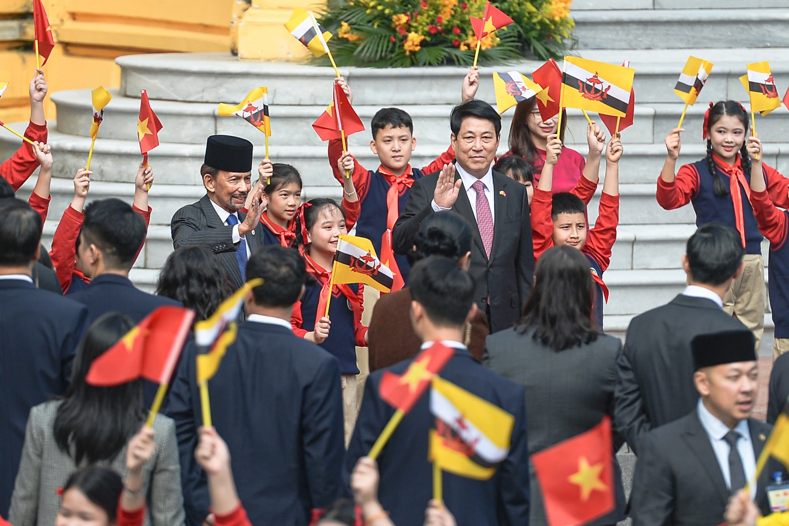 Chủ tịch nước Lương Cường chủ trì lễ đón chính thức Quốc vương Brunei - Ảnh 4.