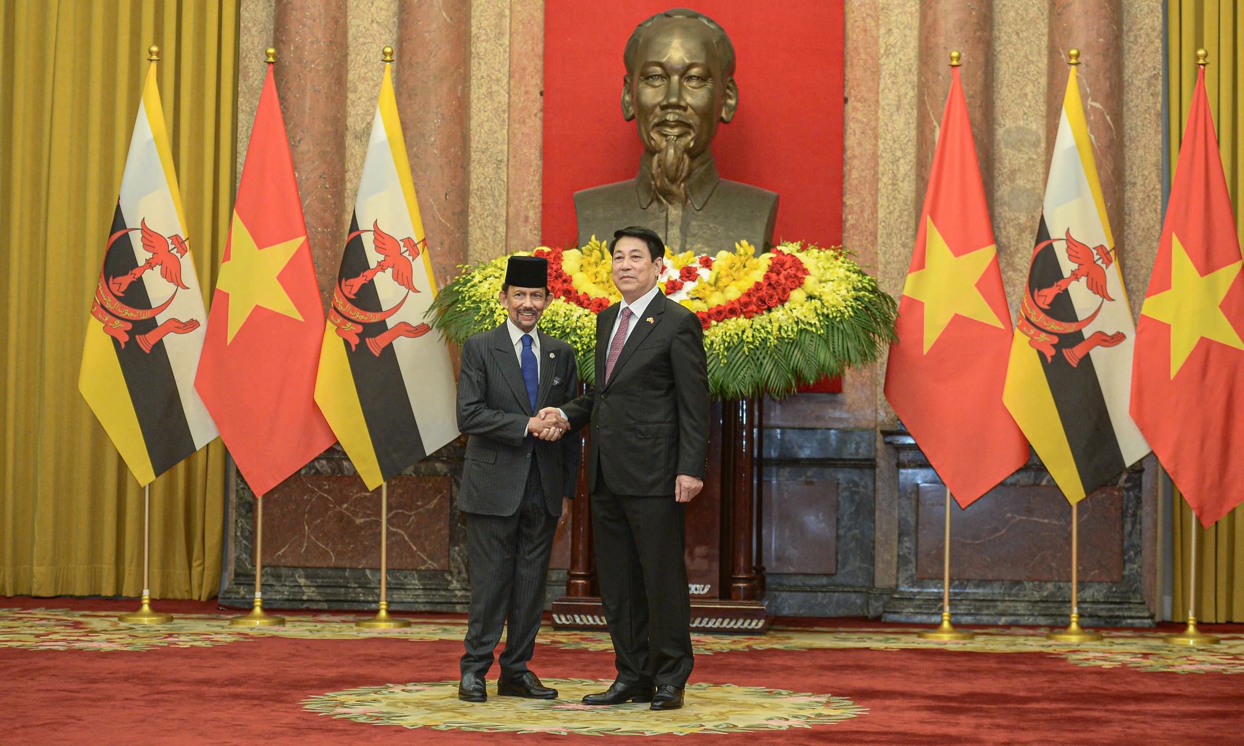 Chủ tịch nước Lương Cường chủ trì lễ đón chính thức Quốc vương Brunei - Ảnh 8.