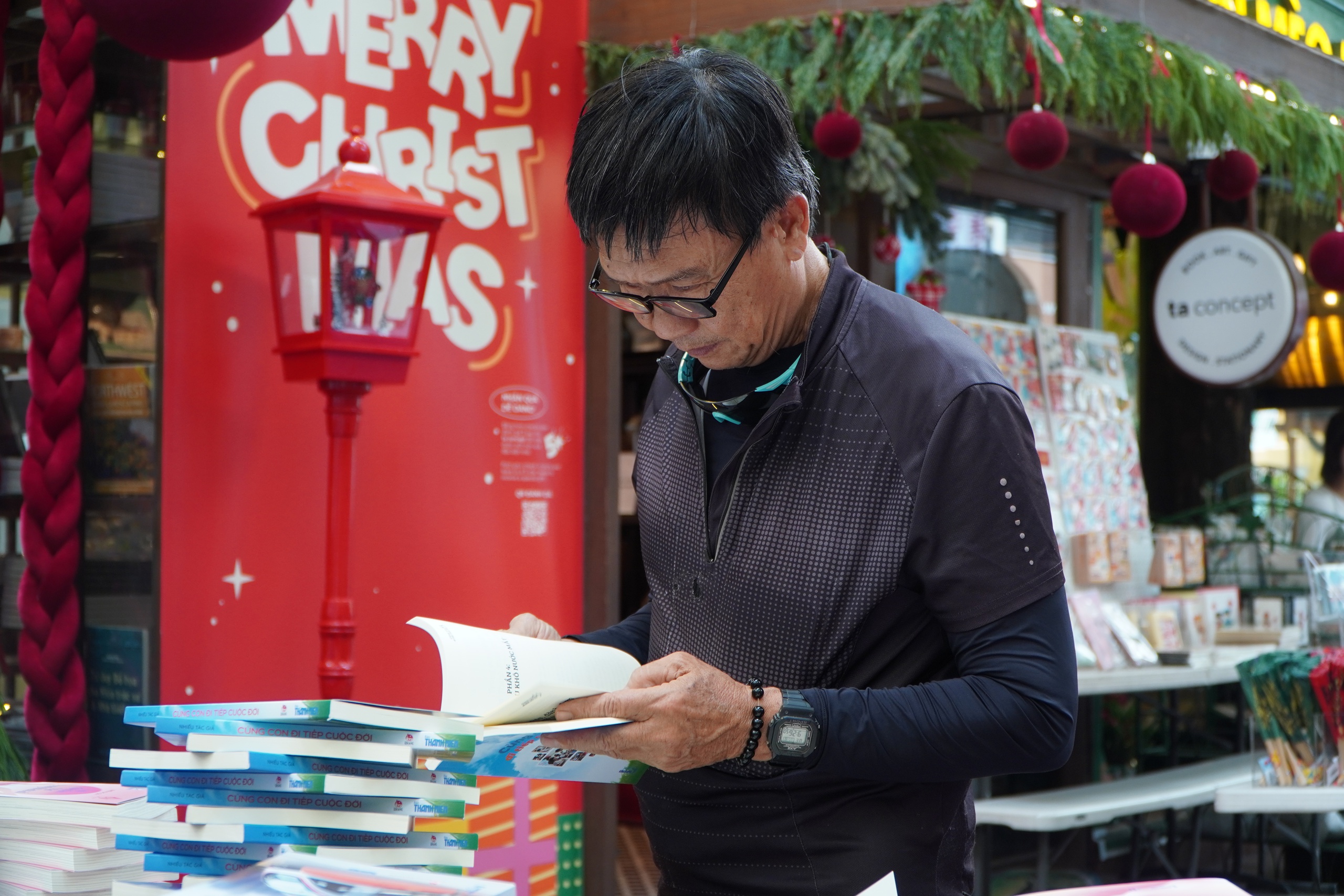 Báo Thanh Niên ra mắt Tủ sách Thanh Nien Books - Ảnh 9.