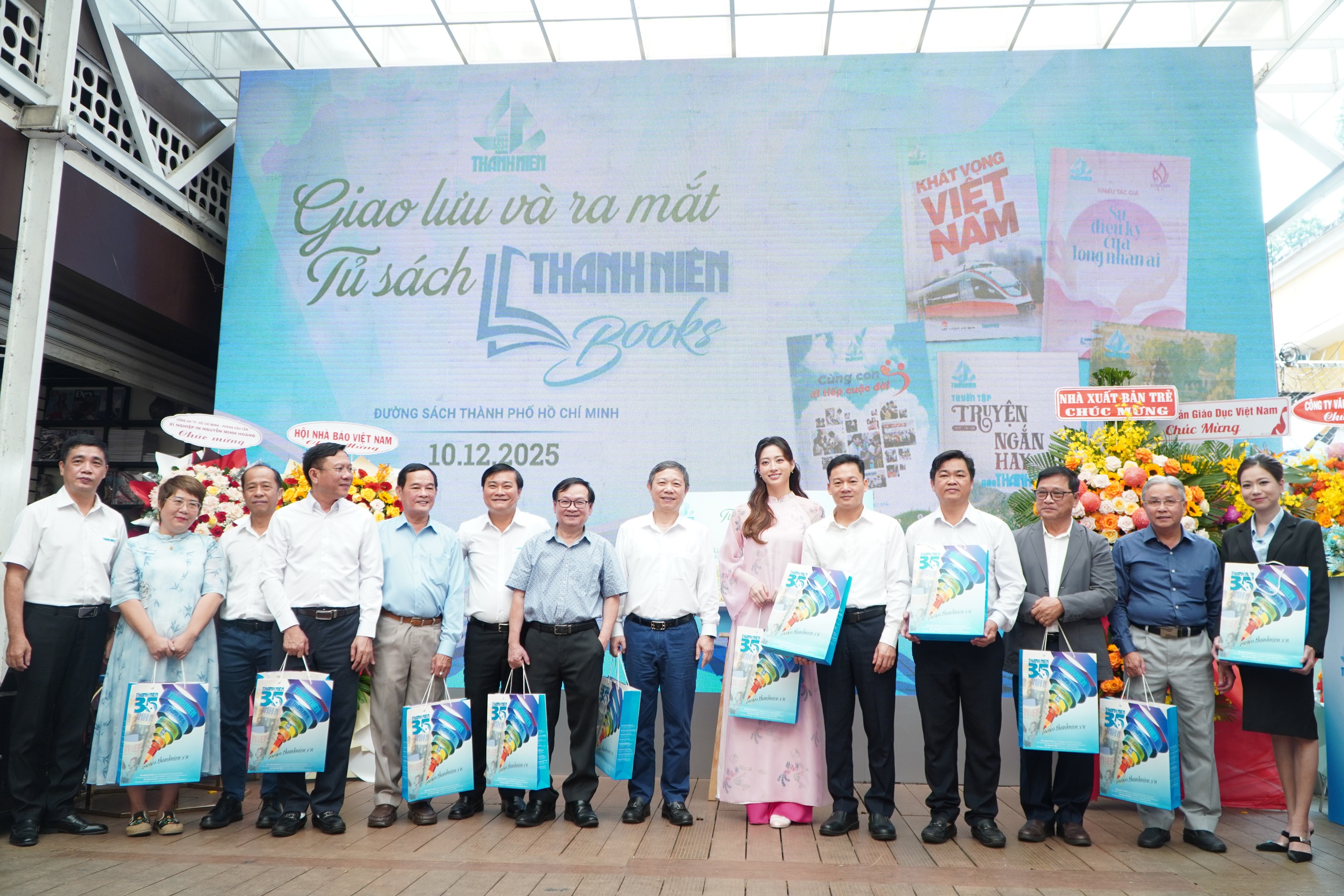 Báo Thanh Niên ra mắt Tủ sách Thanh Nien Books - Ảnh 5.