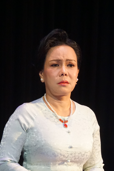 Bầu chọn Hạng mục Nữ diễn viên sân khấu: 5 bông hoa tỏa sáng - Ảnh 5. Bầu chọn Hạng mục Nữ diễn viên sân khấu: 5 bông hoa tỏa sáng - Ảnh 5.