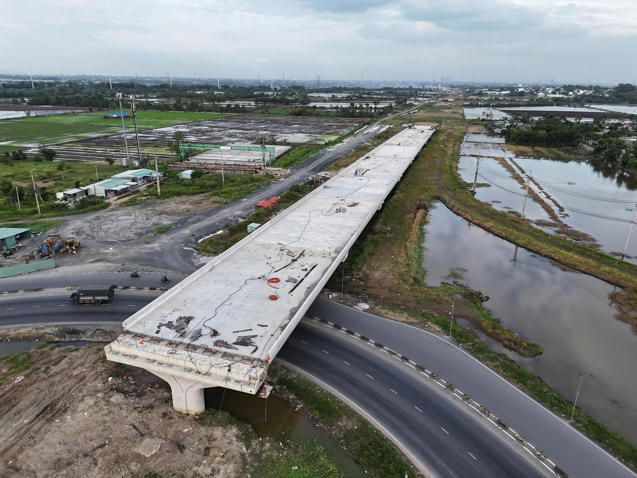 Vành đai 3: 10-2-2026 phải thông xe kỹ thuật cầu Bình Gởi, Trần Đại Nghĩa - Ảnh 5.