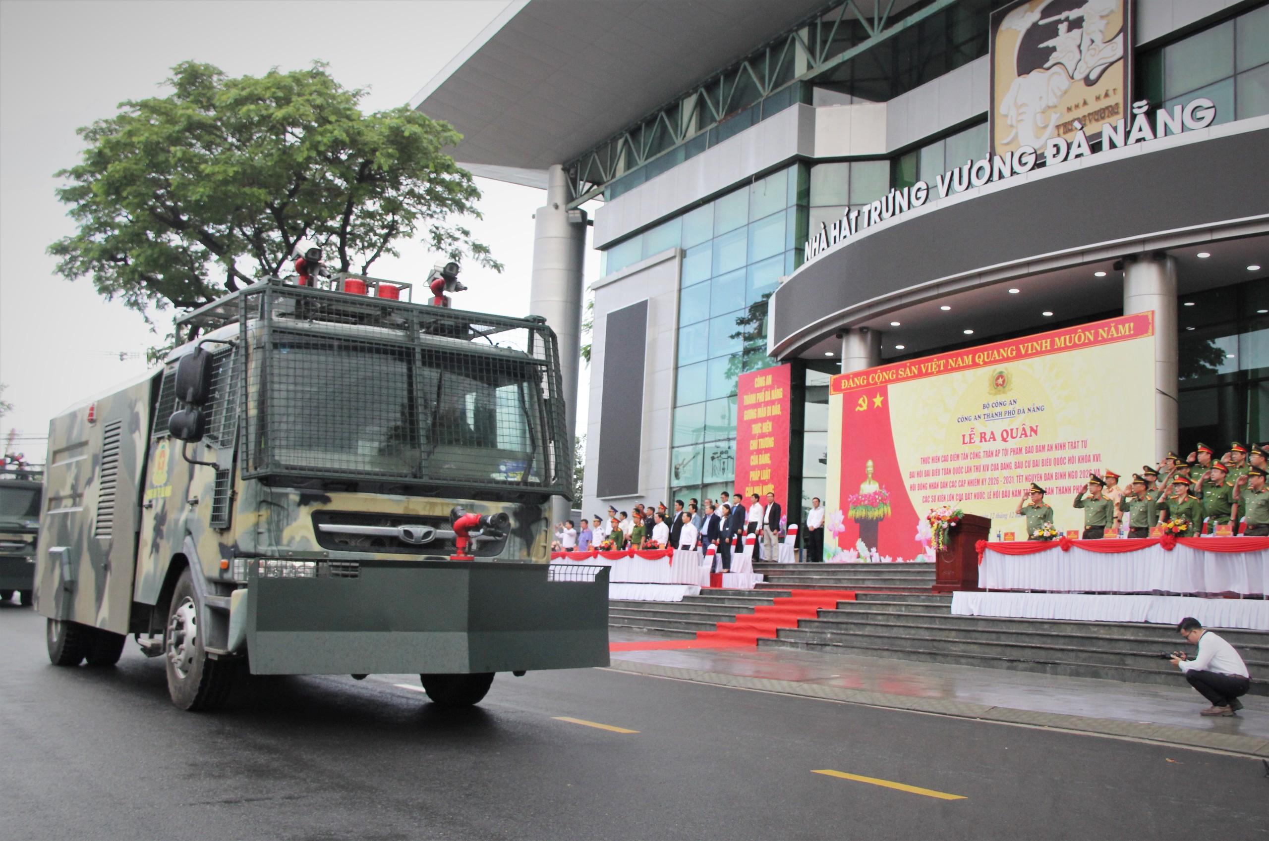 Công an Đà Nẵng ra quân cao điểm bảo đảm an ninh trật tự trước các sự kiện trọng điểm - Ảnh 13. Công an Đà Nẵng ra quân cao điểm bảo đảm an ninh trật tự trước các sự kiện trọng điểm - Ảnh 13.