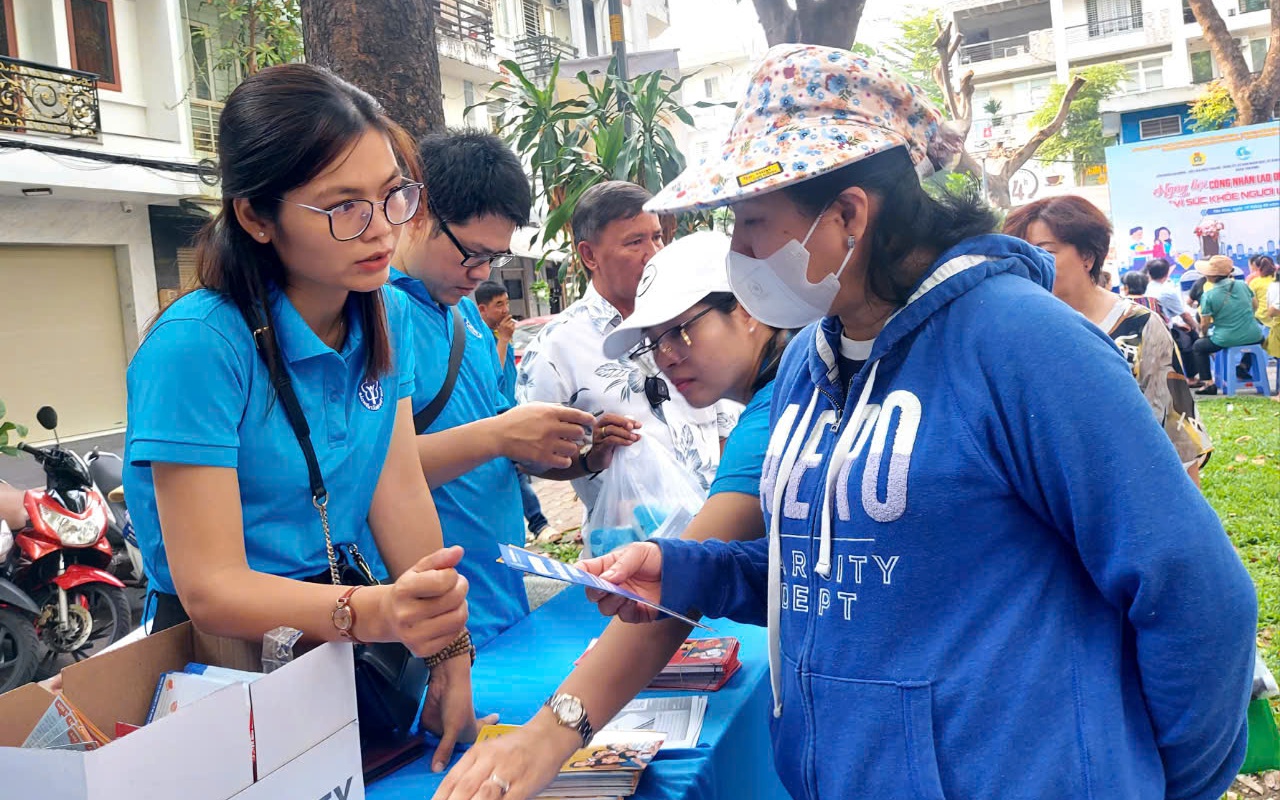 TPHCM siết nợ lương, nợ bảo hiểm trước Tết B&iacute;nh Ngọ 2026 - Ảnh 2.