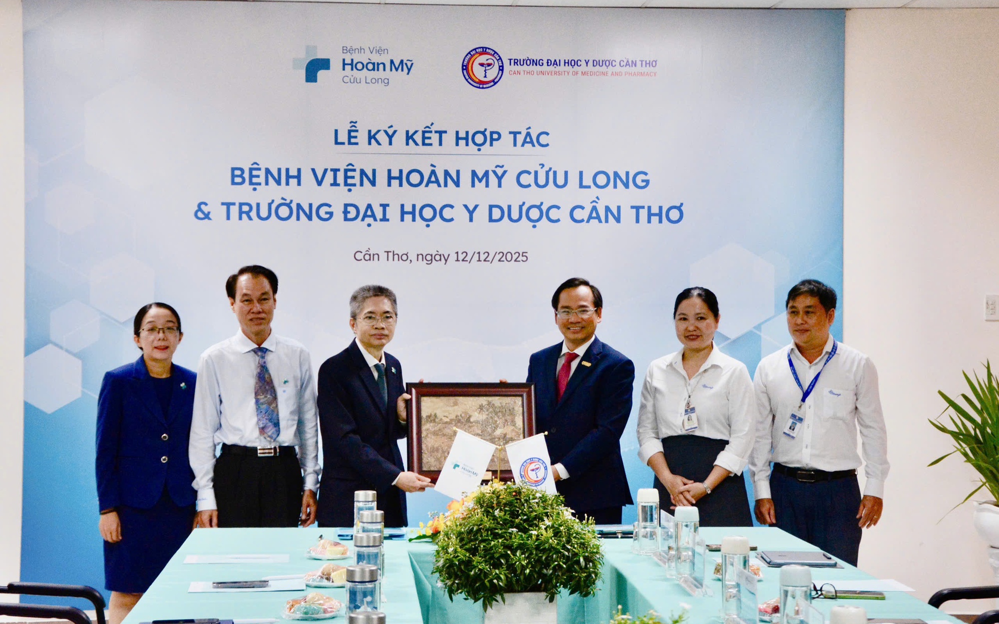 Hai bệnh viện lớn ở miền T&acirc;y hợp t&aacute;c chuyển giao kỹ thuật chuy&ecirc;n s&acirc;u - Ảnh 3.