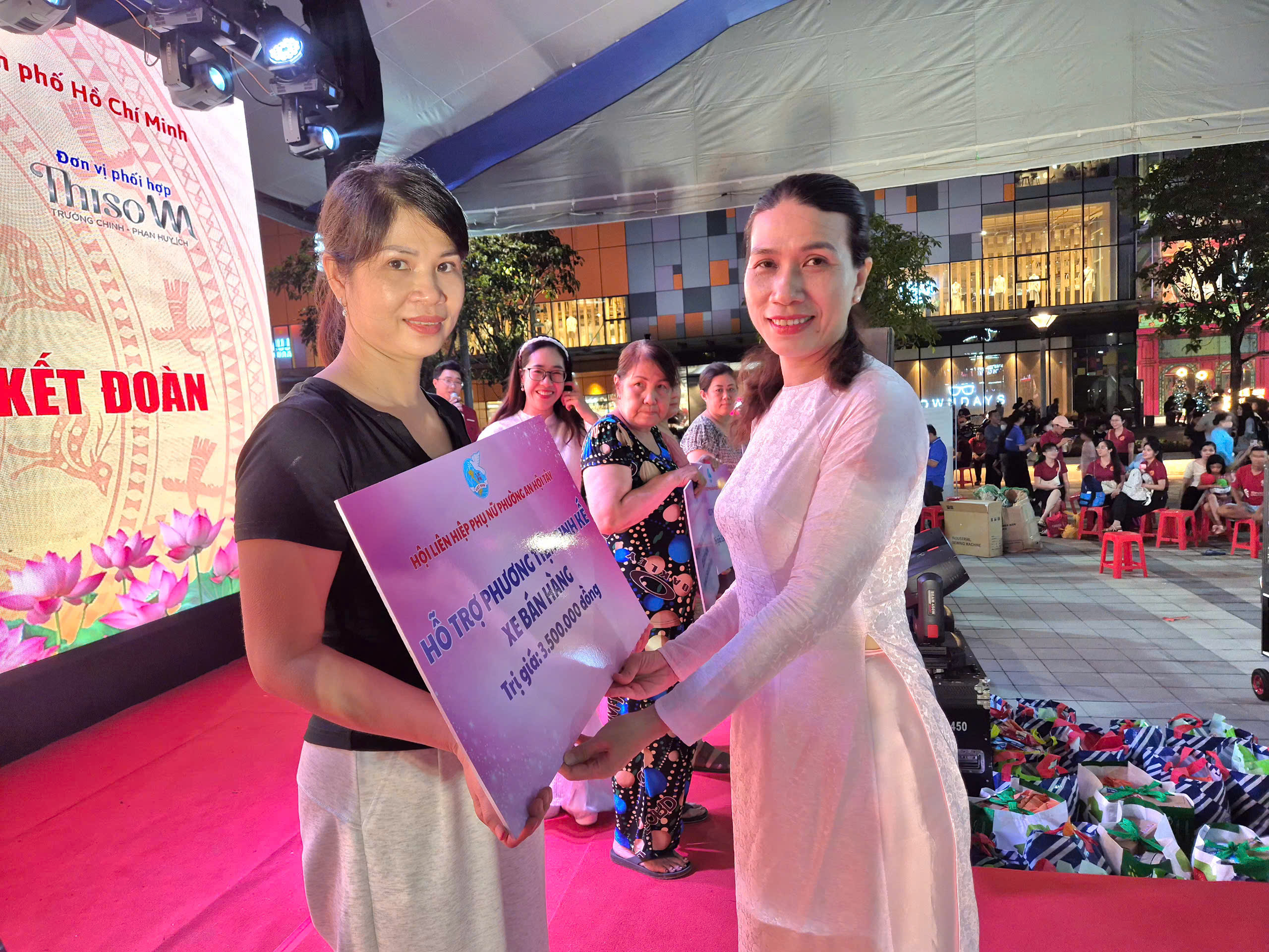 Nhiều hoạt động ý nghĩa tại "Ngày hội non sông- Dân tộc kết đoàn" phường An Hội Tây - Ảnh 6.