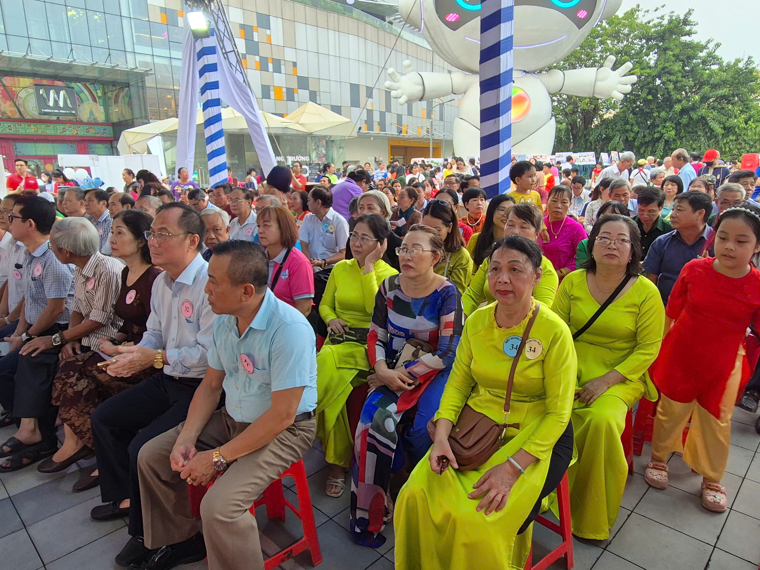 Nhiều hoạt động ý nghĩa tại "Ngày hội non sông- Dân tộc kết đoàn" phường An Hội Tây - Ảnh 1.