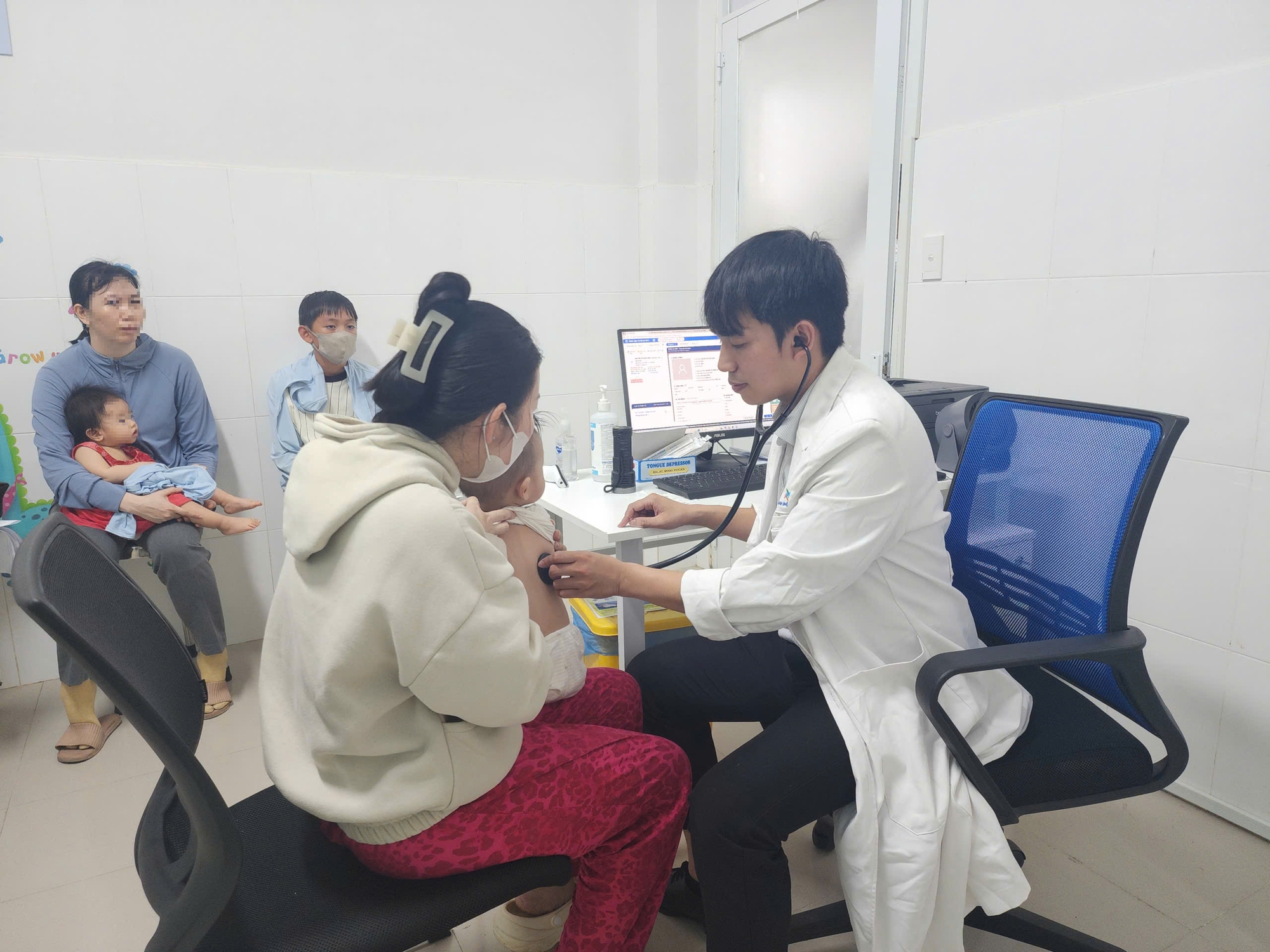 Dấu ấn một tháng hoạt động của Bệnh viện Từ Dũ cơ sở 2 - Ảnh 1.