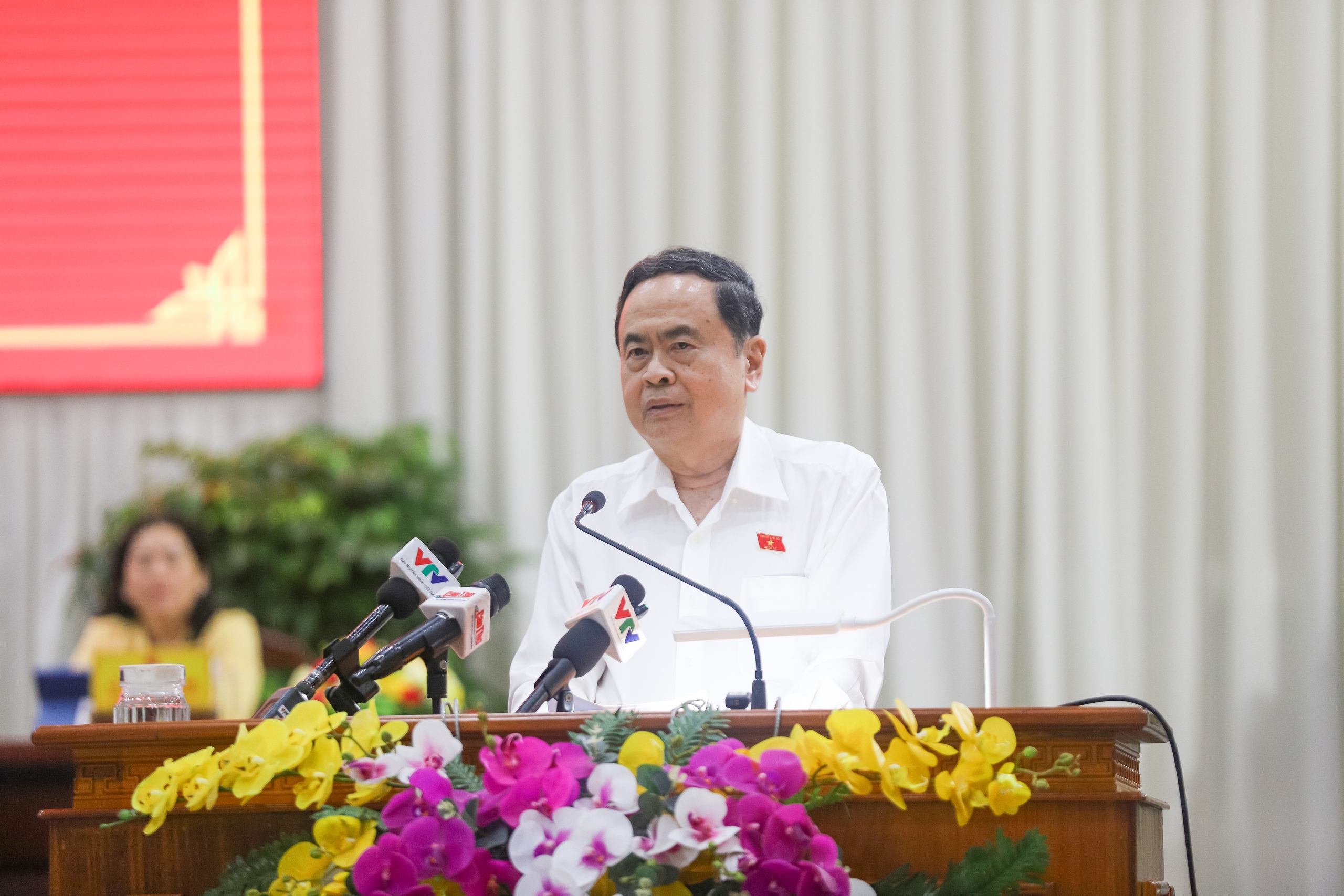 Cần Thơ biệt phái 700 cán bộ về xã phường để nâng cao hiệu quả công việc - Ảnh 1.