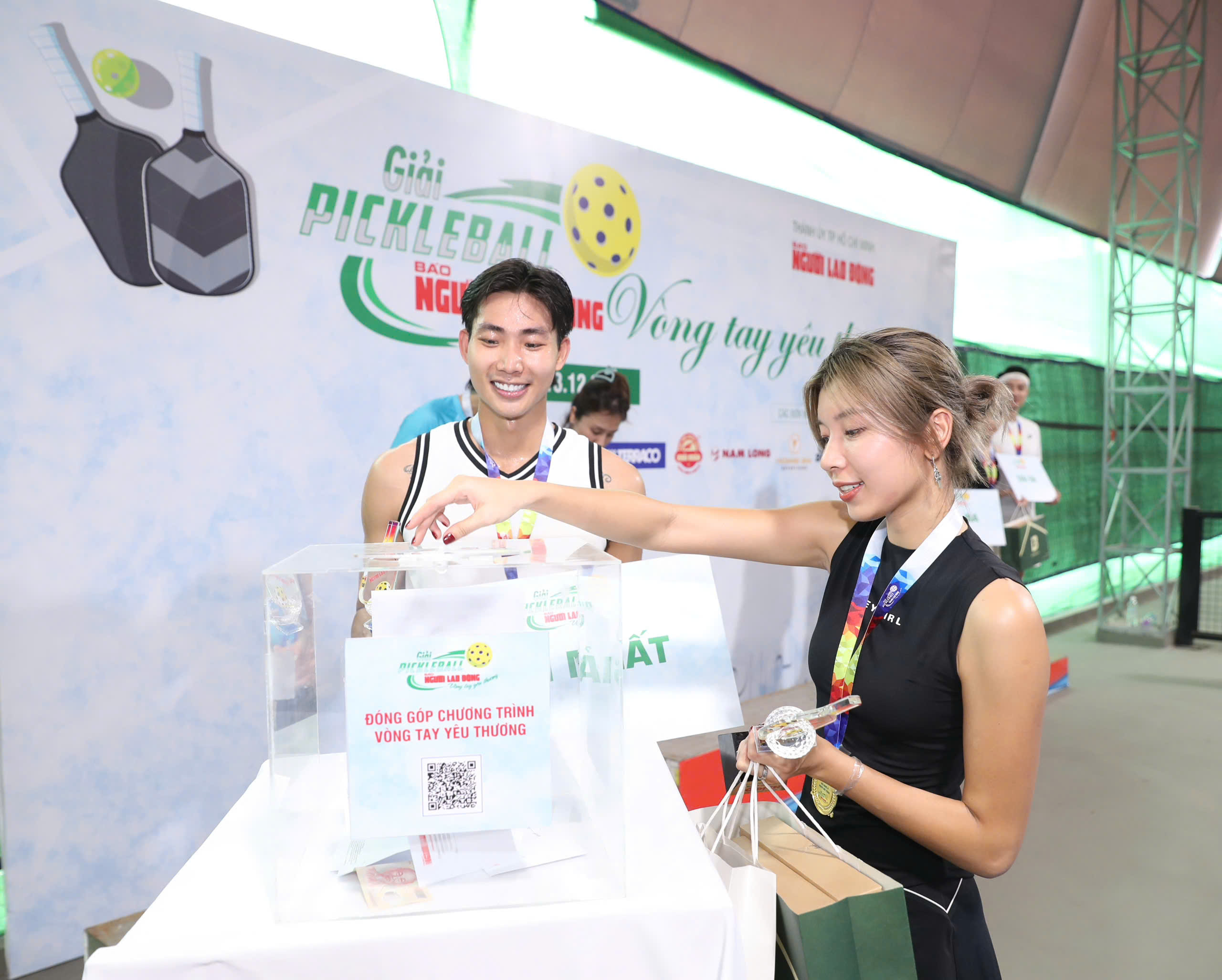 Các nghệ sĩ thiện nguyện toàn bộ số tiền thắng giải - Ảnh 3.