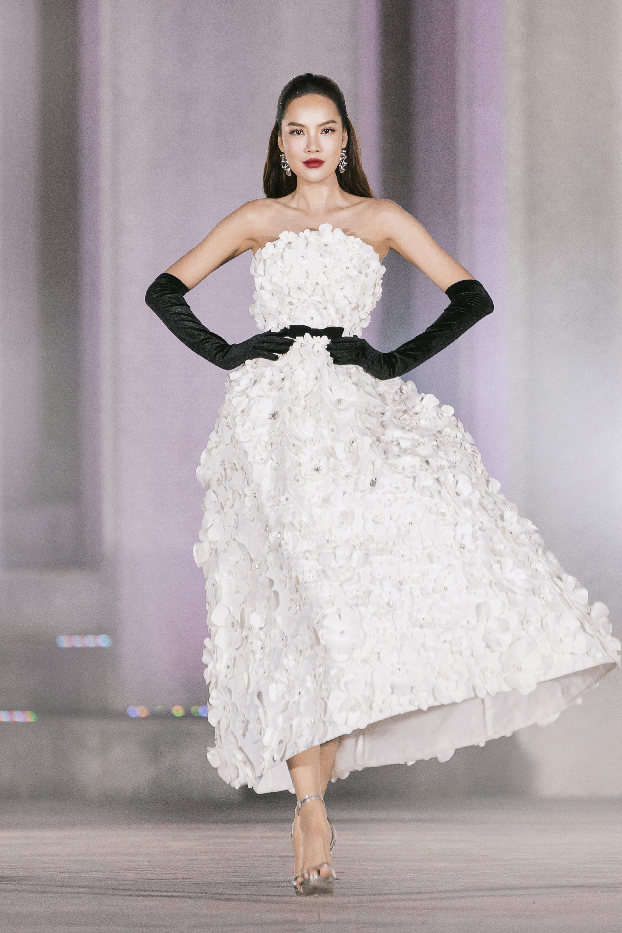 Lý do Lê Hoàng Phương được chọn làm vedette cùng Thanh Hằng, Võ Hoàng Yến - Ảnh 7.