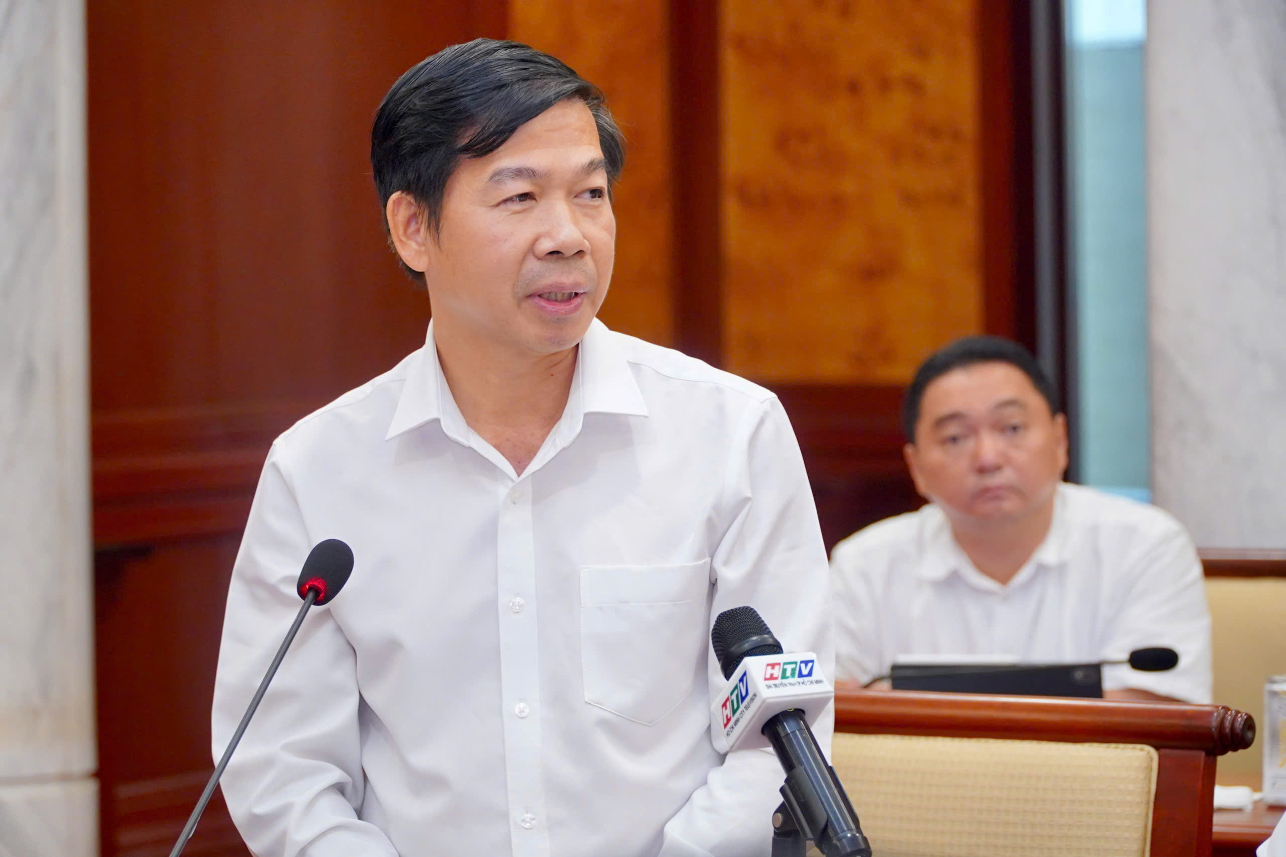 B&iacute; thư Th&agrave;nh ủy TPHCM x&uacute;c động trước những việc rất nhỏ v&igrave; d&acirc;n - Ảnh 9.