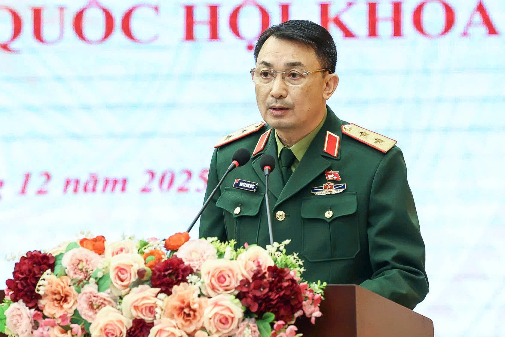 Tổng Bí thư Tô Lâm tiếp xúc cử tri Hà Nội sau Kỳ họp thứ 10, Quốc hội khóa XV - Ảnh 5.